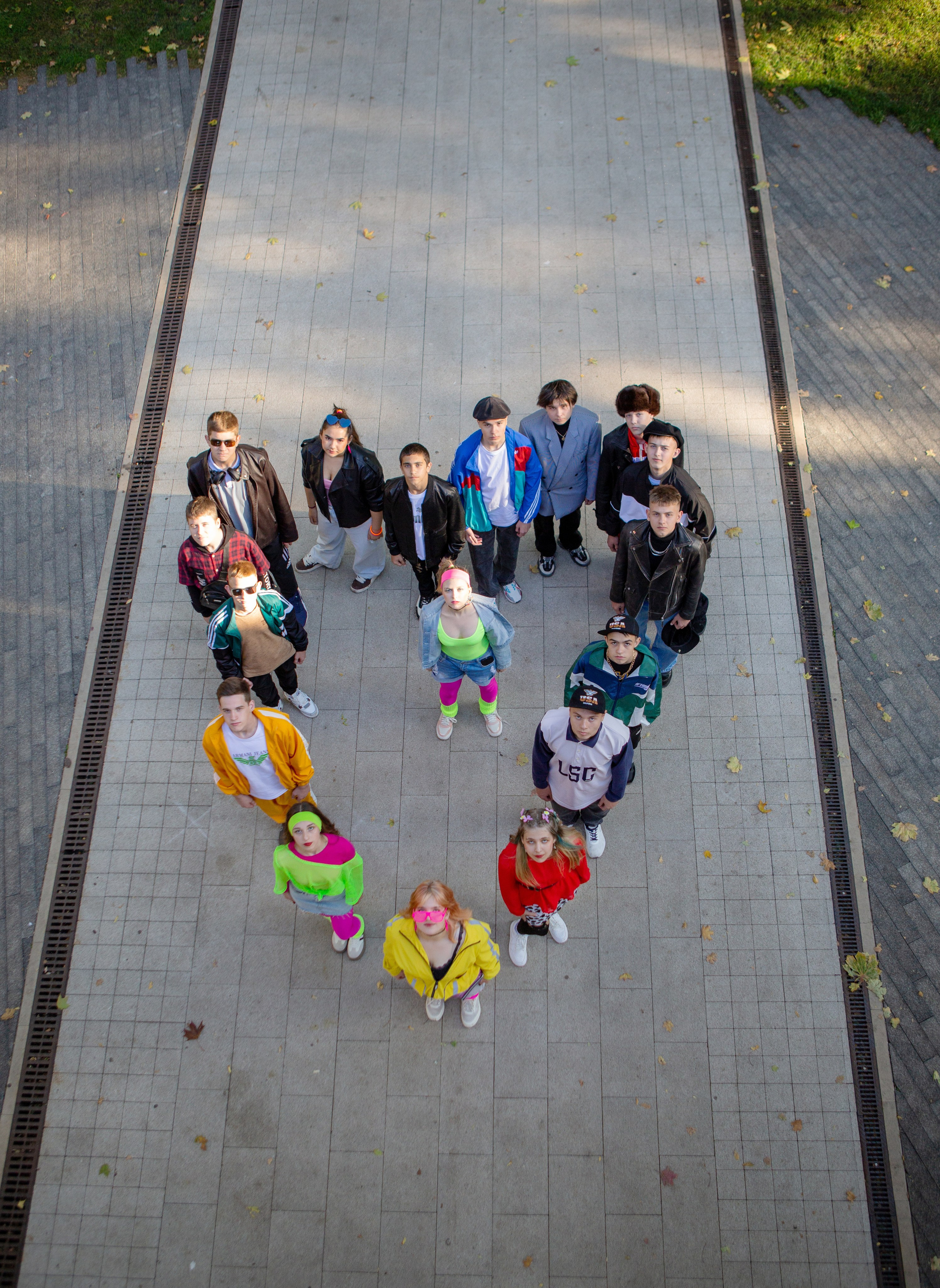 Курбатовская СОШ — в стиле 90-х парк Орленок. Выпускные альбомы Воронеж от Веры Соколовой