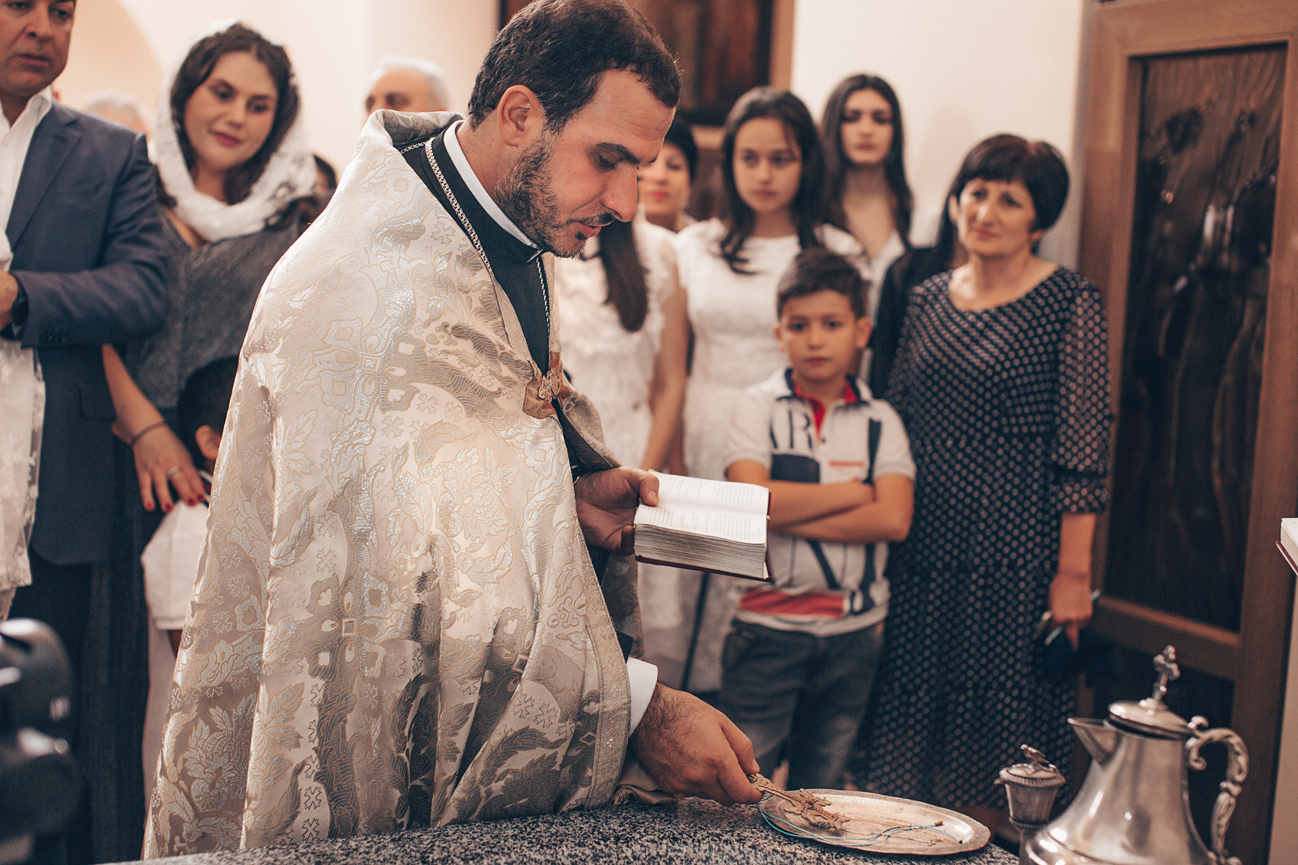 Крещение Даниэлы в Армянской Апостольской Церкви. Свадебный и семейный фотограф/видеограф в Краснодаре Наталья Осинская
