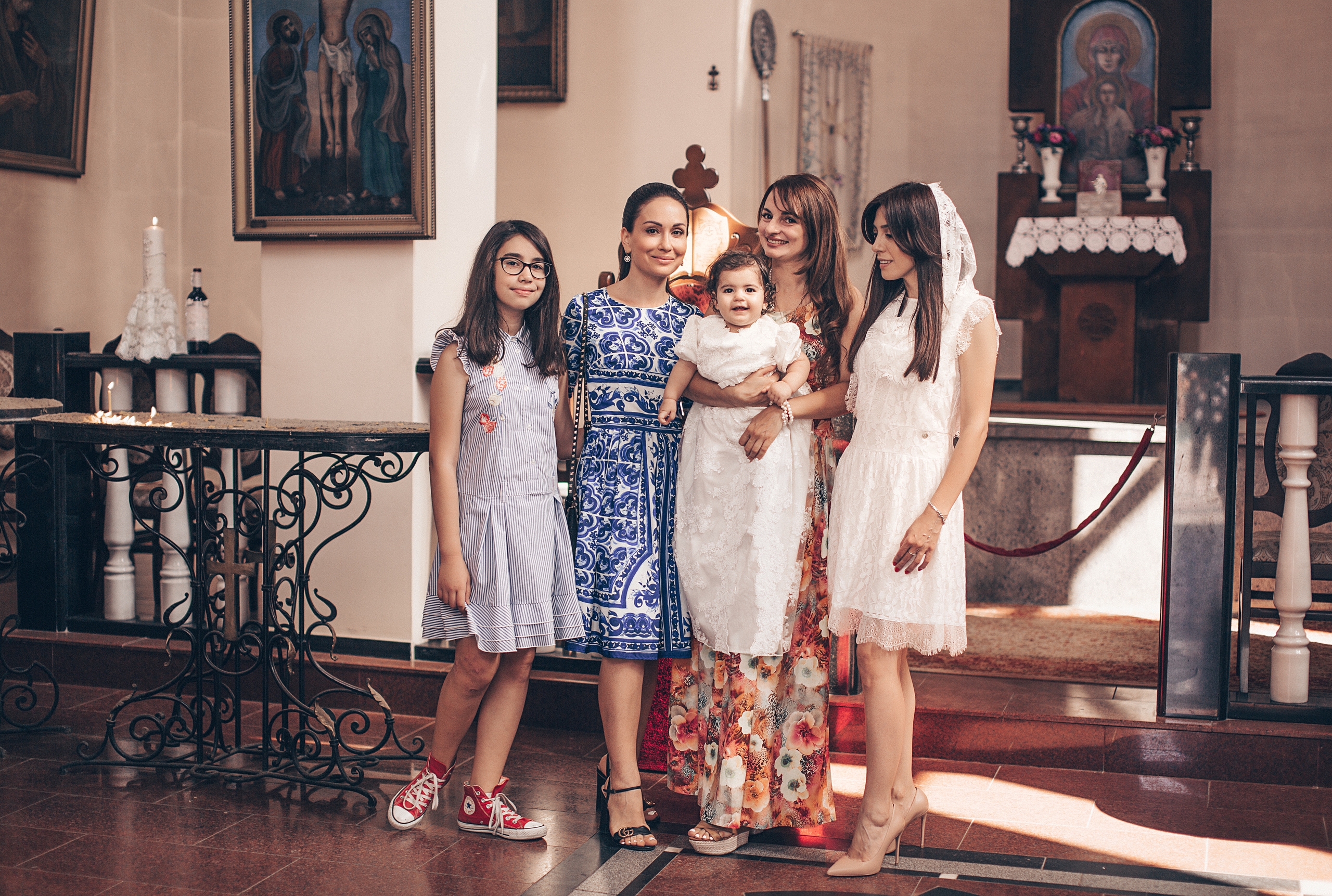 Крещение Даниэлы в Армянской Апостольской Церкви. Свадебный и семейный фотограф/видеограф в Краснодаре Наталья Осинская