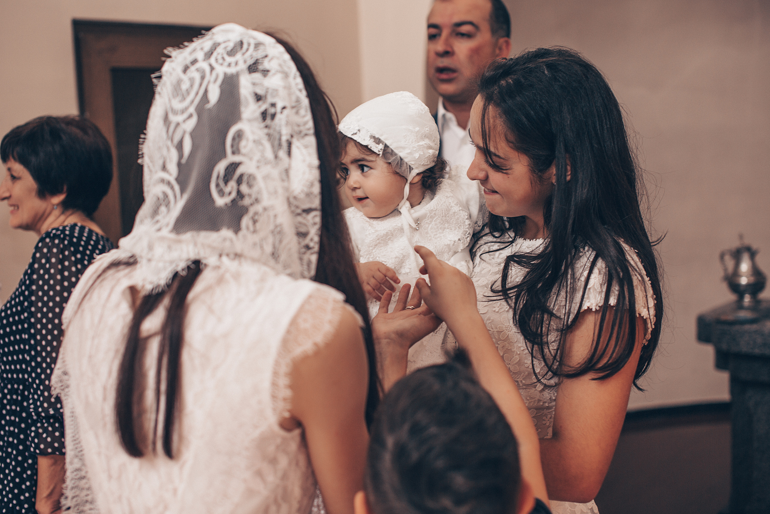 Крещение Даниэлы в Армянской Апостольской Церкви. Свадебный и семейный фотограф/видеограф в Краснодаре Наталья Осинская