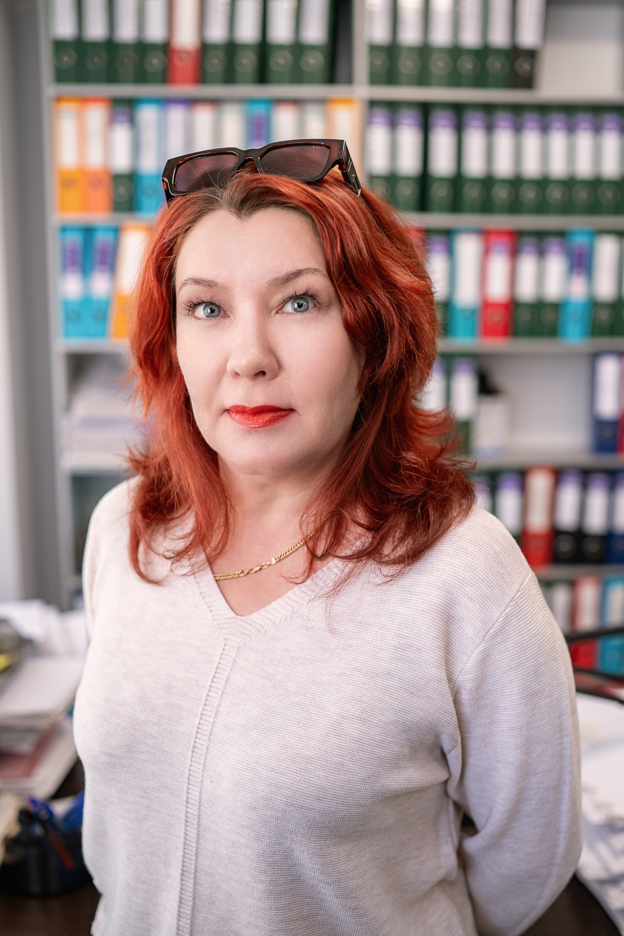 Бизнес портрет для женщин АКМ-Метиз. Семейный фотограф, женский фототерапевт