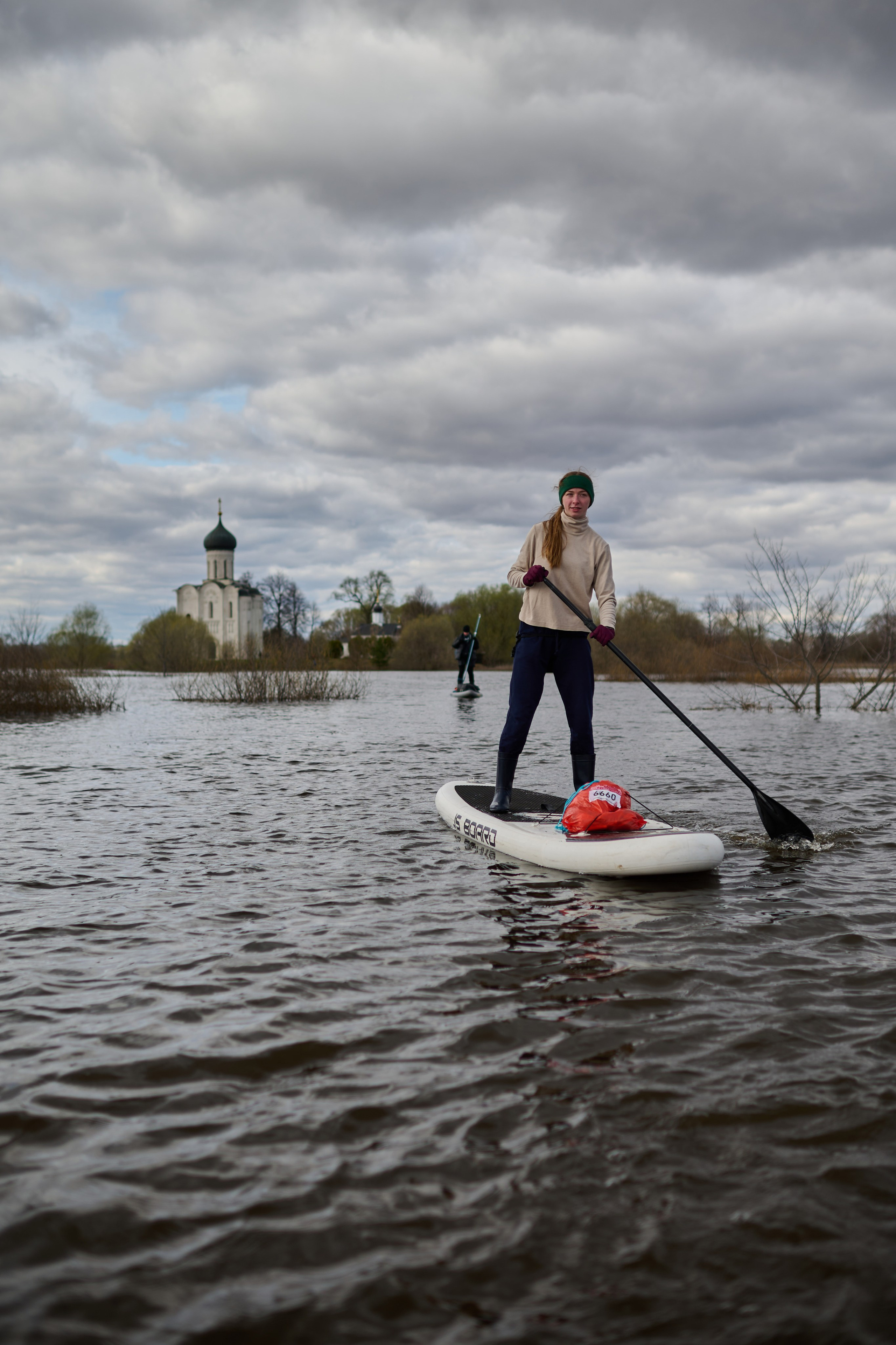 Владимир Покрова на Нерли, апрель. Главная