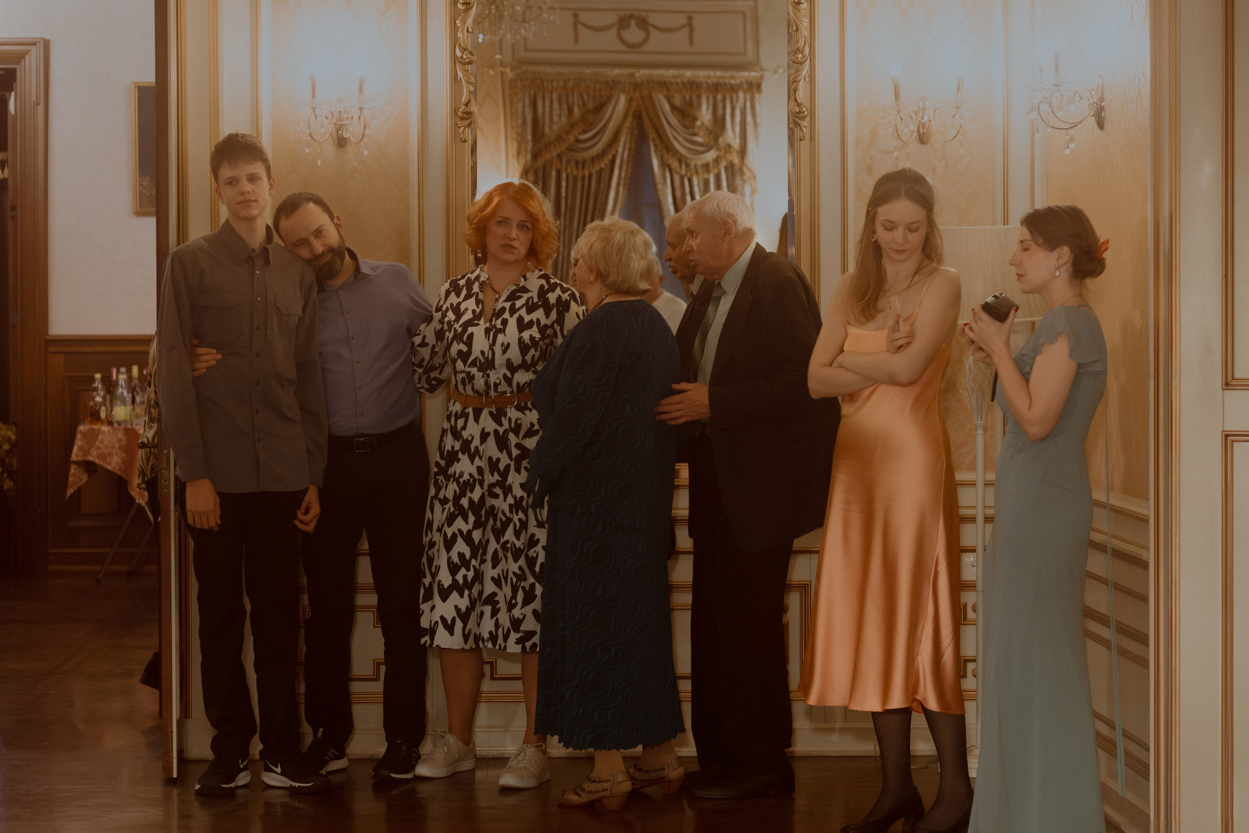 Welcome back to your own dinner party. Фотограф Лия Козловская Минск