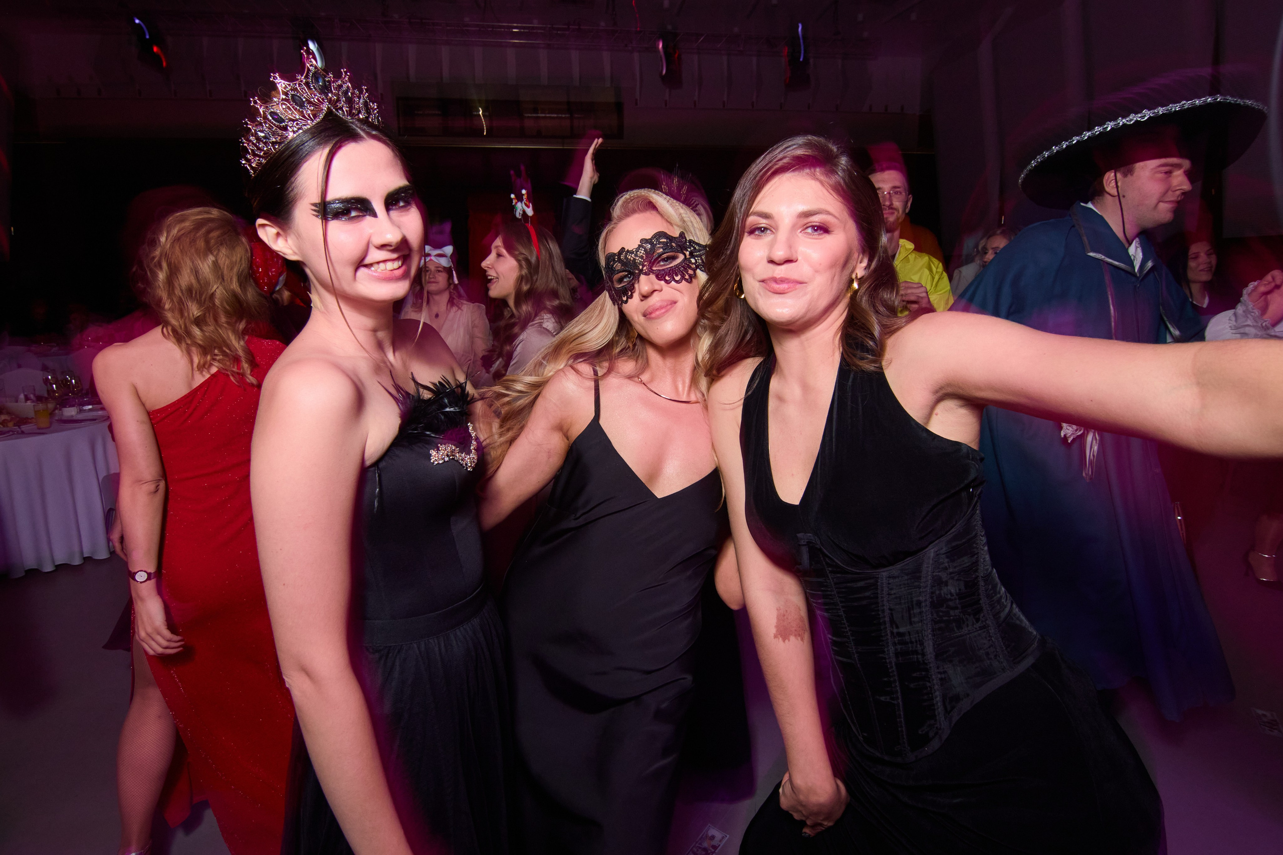 Корпоратив «Circus». Видеограф, фотограф Илья Новиков Москва, Екатеринбург, Калининград