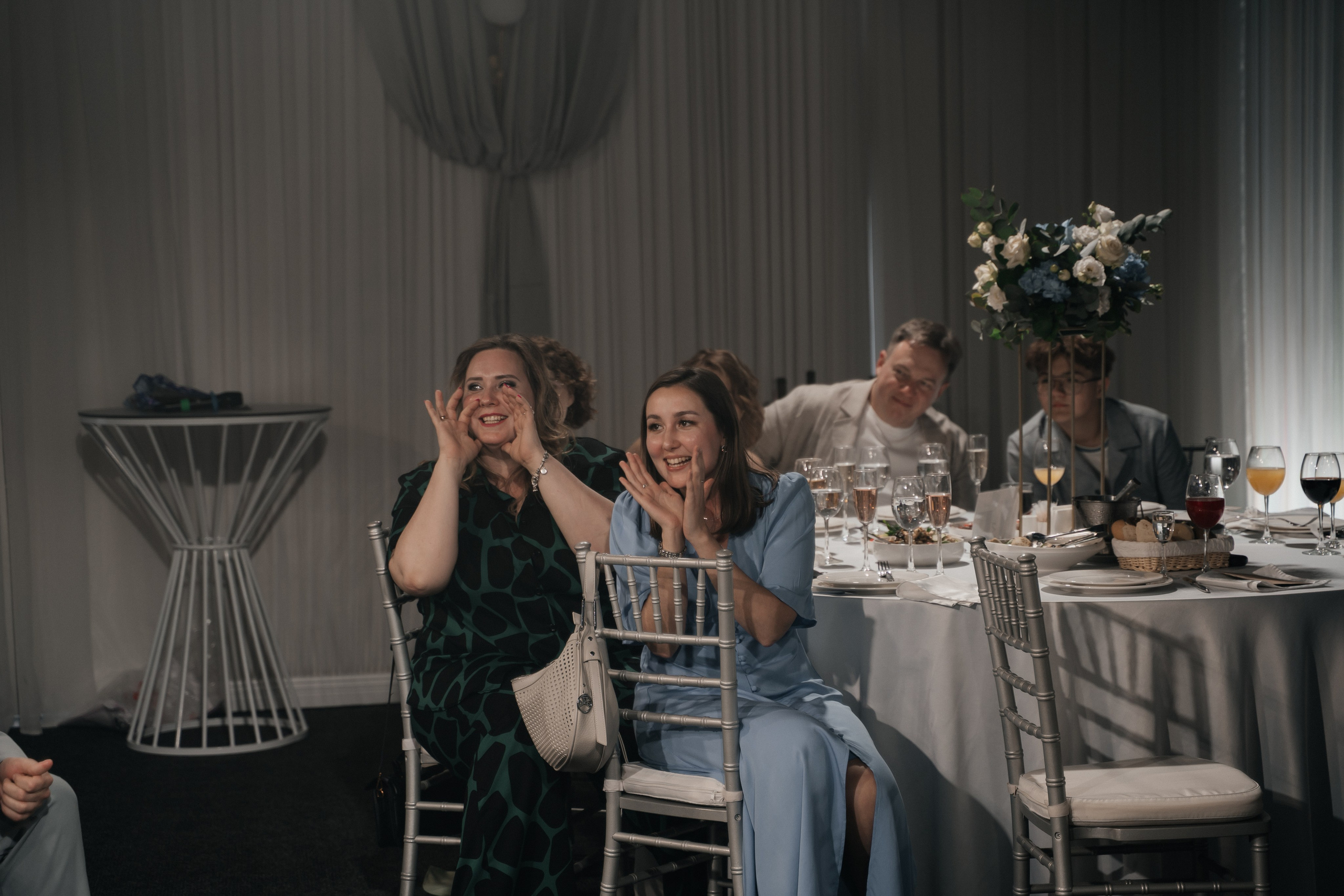 Wedding «Laugh and cry». Свадебные фотограф и видеограф Наталья и Анатолий Новиковы СПб