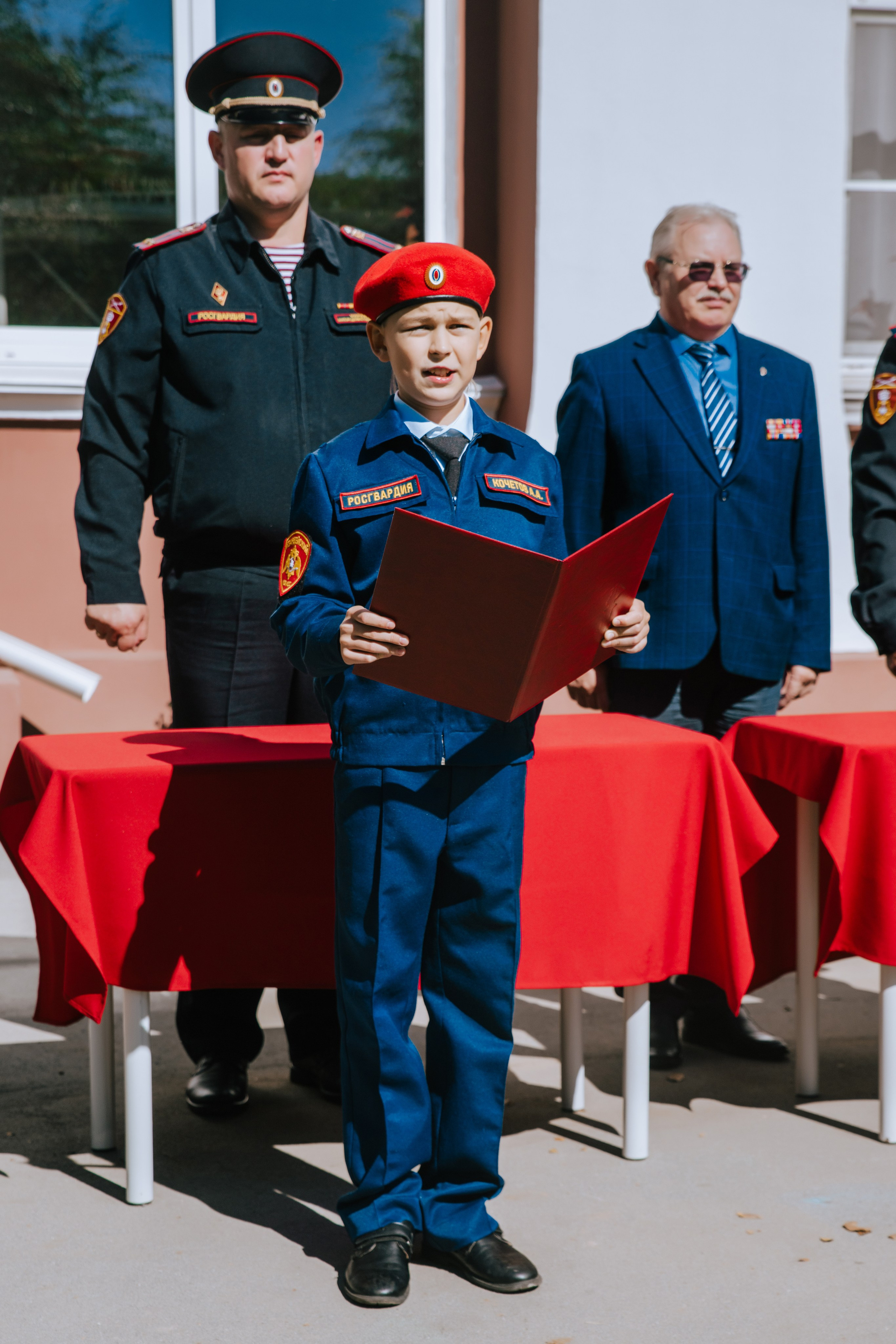 Кадетский класс — школа № 1. Фотограф Ярмишко Дарья. Выпускные фотокниги