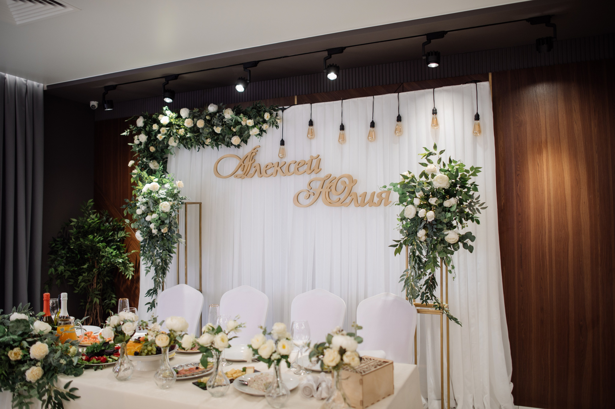 Свадебная фотосессия в Овстуге и Дятьково. Свадебный и репортажный фотограф видеограф Брянск/Москва