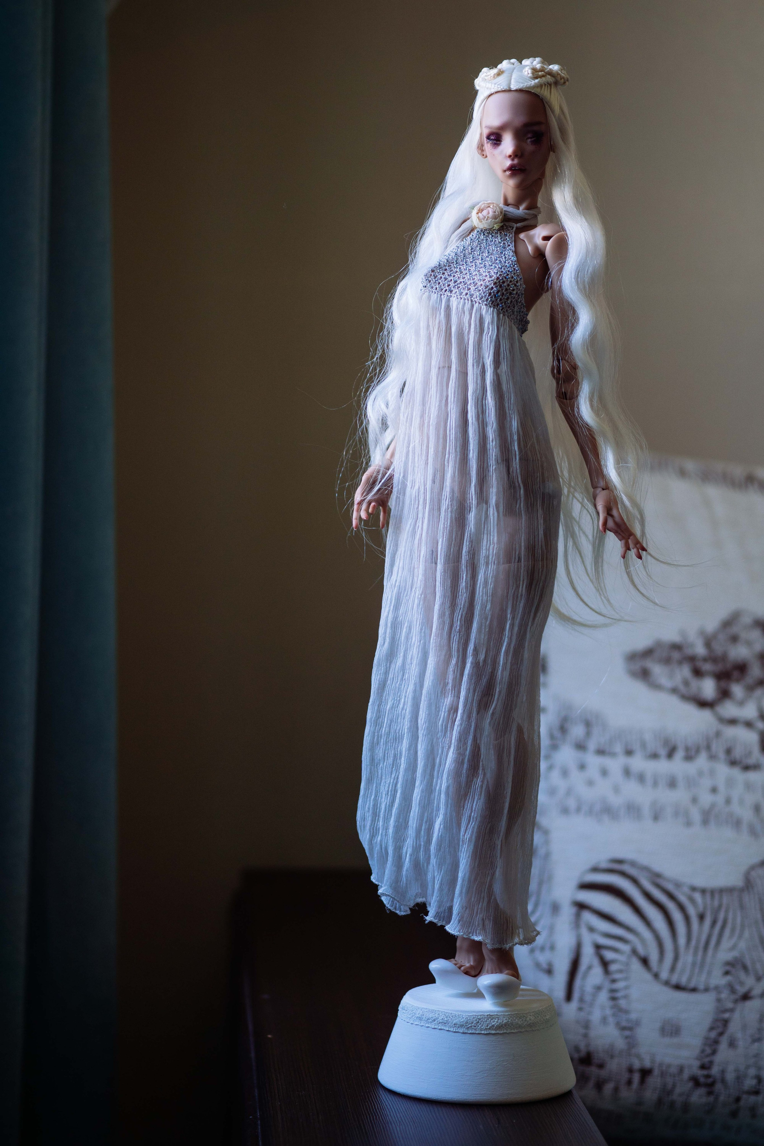 2024. Ombra di seta — эксклюзивная одежда ручной работы для авторских кукол