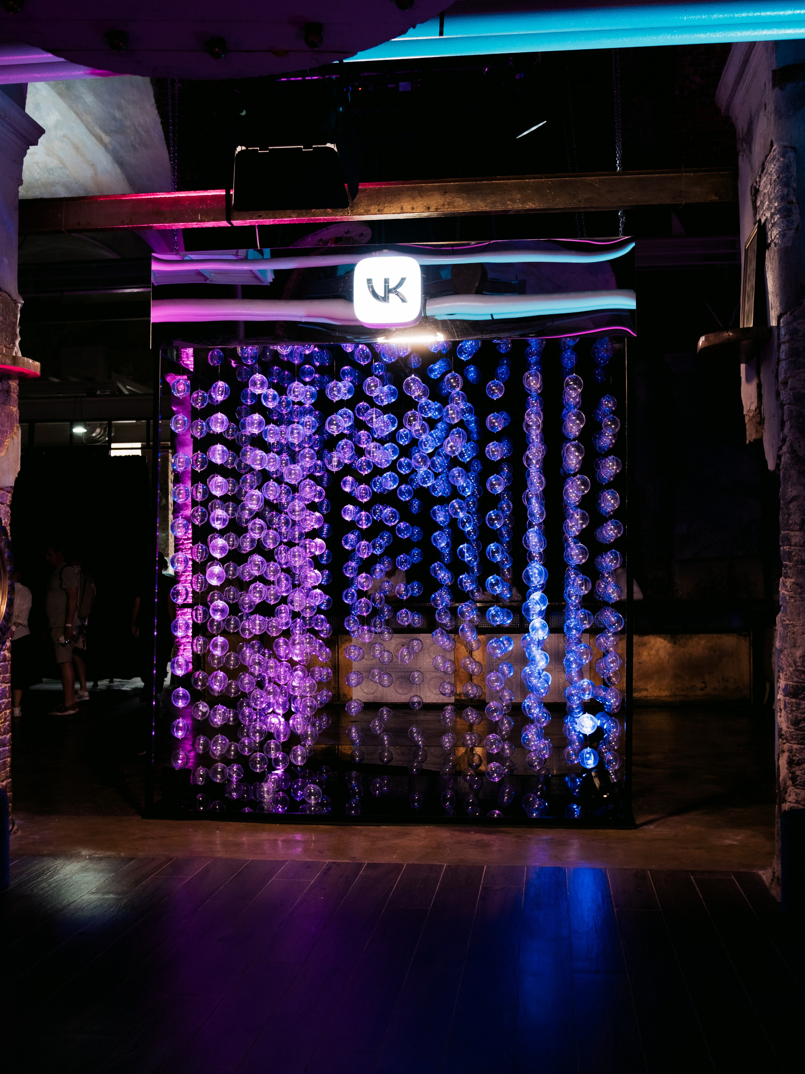 VK NIGHT SPb. Репортажный и портретный фотограф в Москве Илья Спиридонов