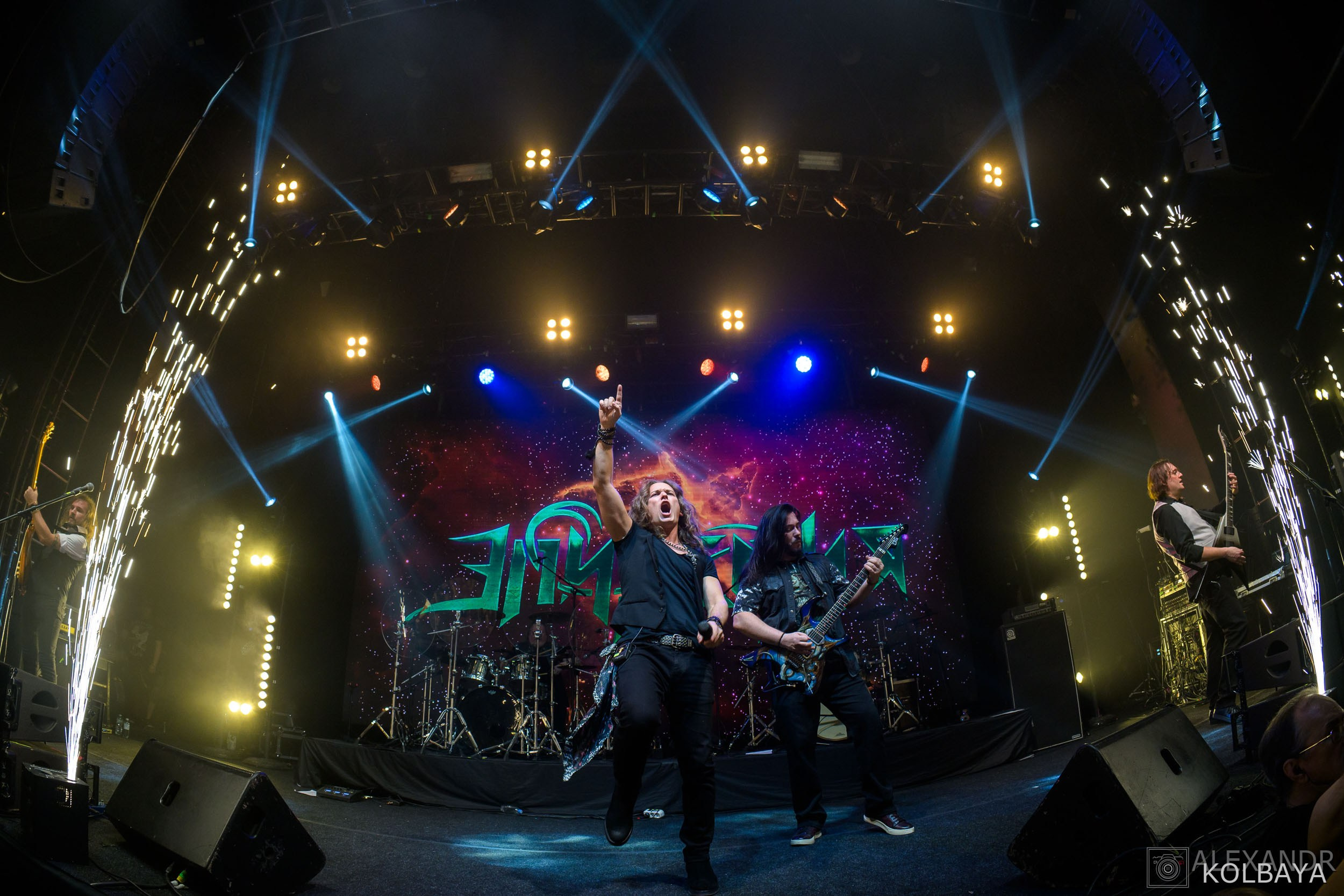 Эпидемии 29 лет — концерт в день рождения. Концертный и театральный репортажный фотограф в Москве Александр Колбая
