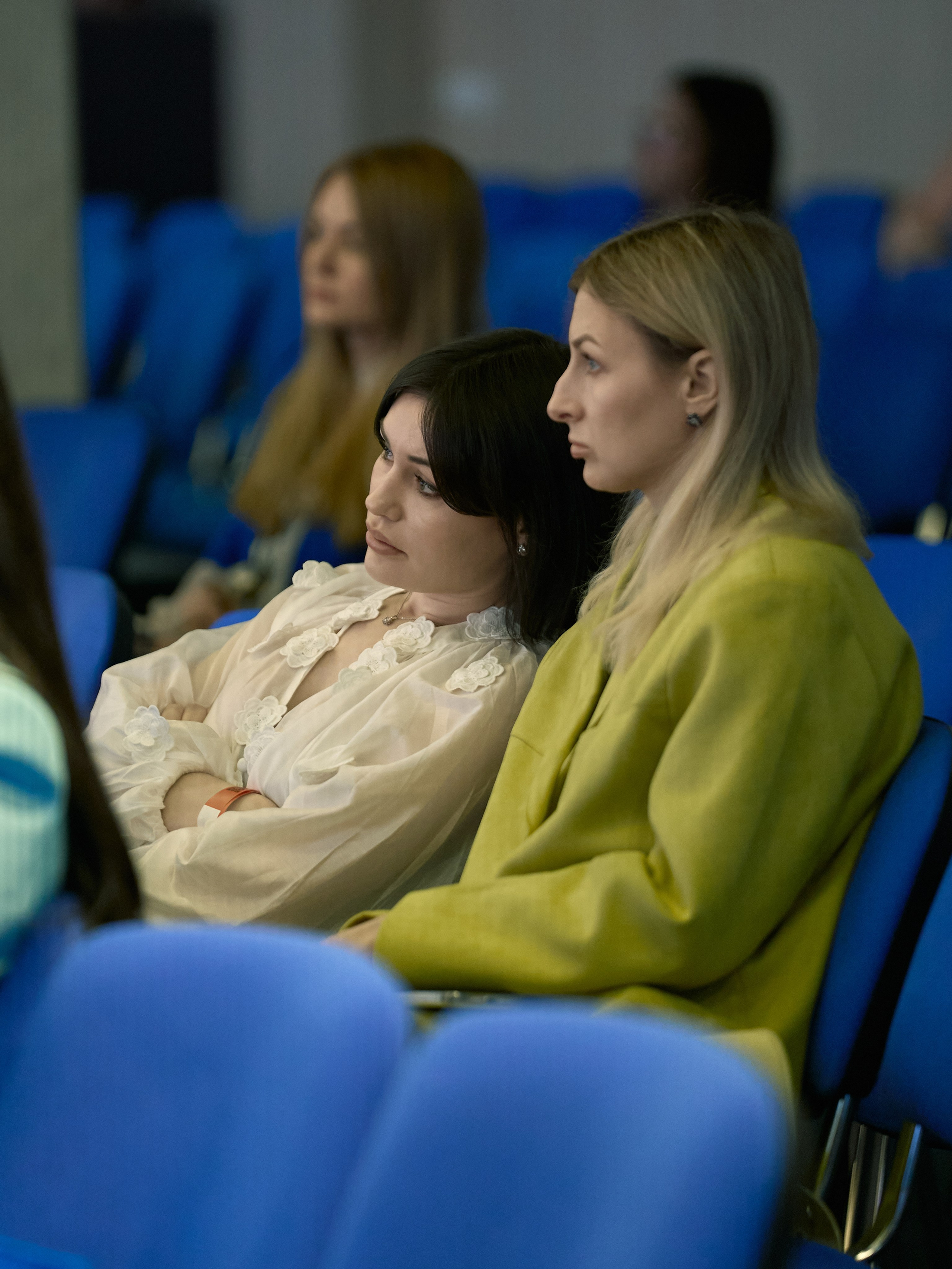 СЛУШАТЕЛИ. PRO-AGELESS