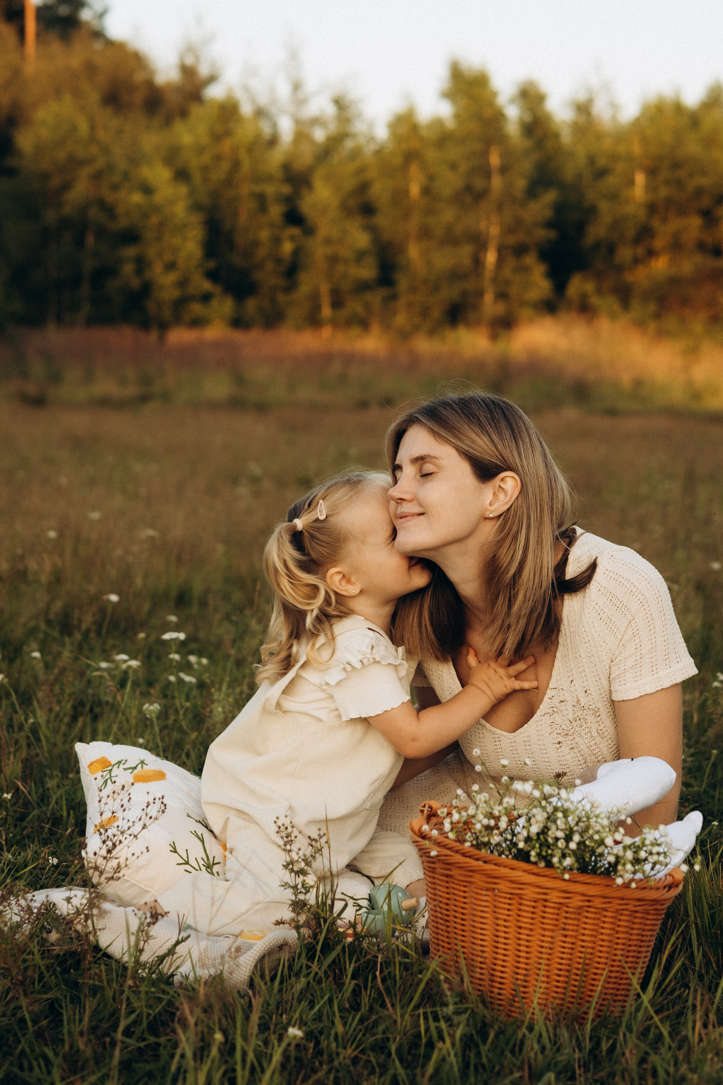 Мамочка и дочка (27.07.2025) г. Жуков (Калужская обл.). Надежда Стар семейный и церковный фотограф в Жукове и Калужской области