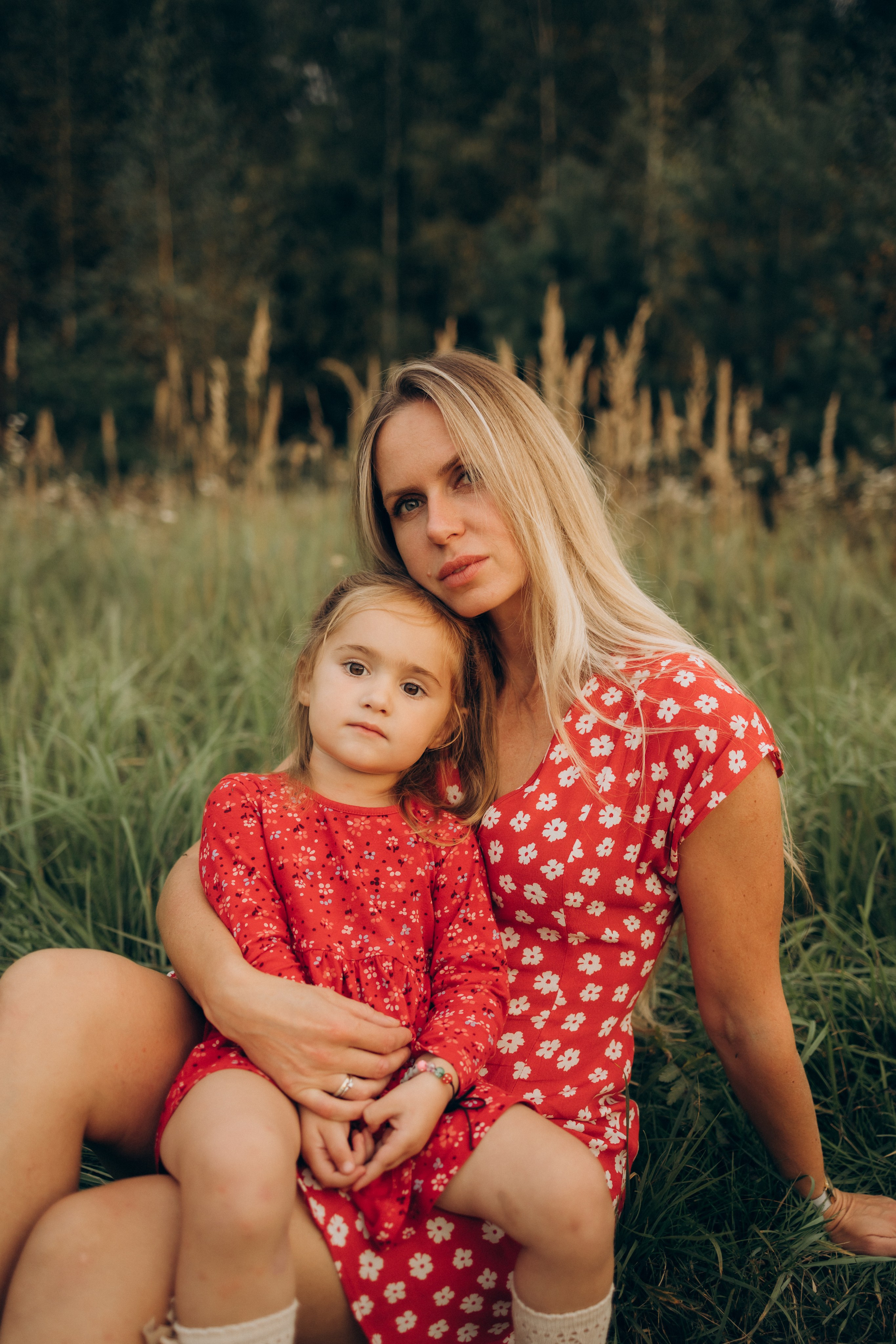 Мама и дочка (5.09.2025) г. Жуков (Калужская обл.). Надежда Стар семейный и церковный фотограф в Жукове и Калужской области