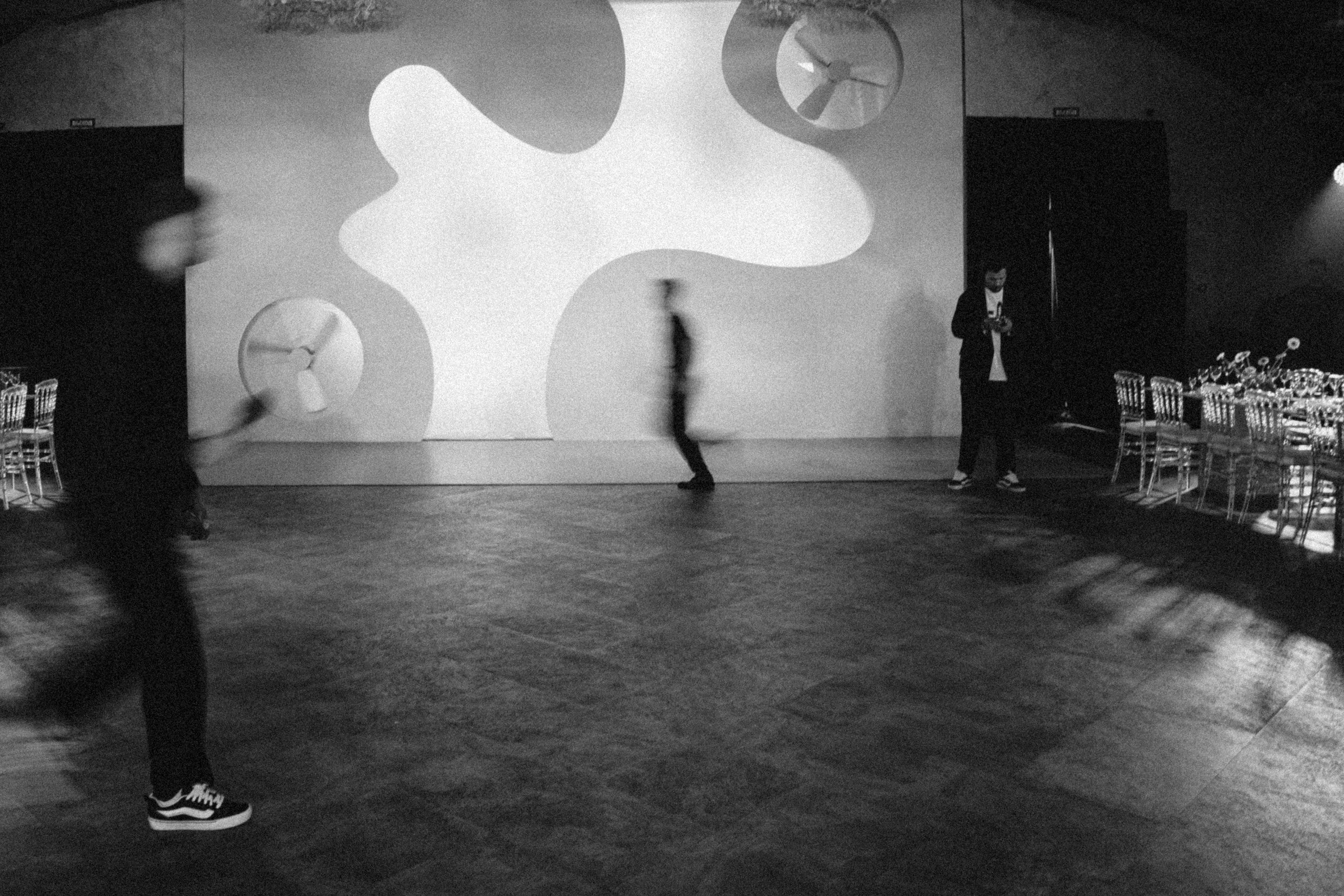 Бэки монтаж