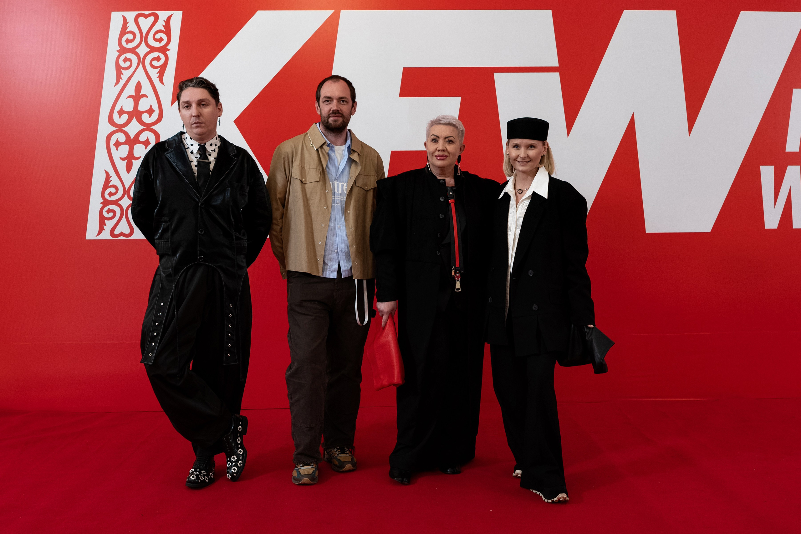 Backstage Day 3. Сайт Алматинского НЮ АРТ, будуар и фэшн фотографа Дениса Карпенко