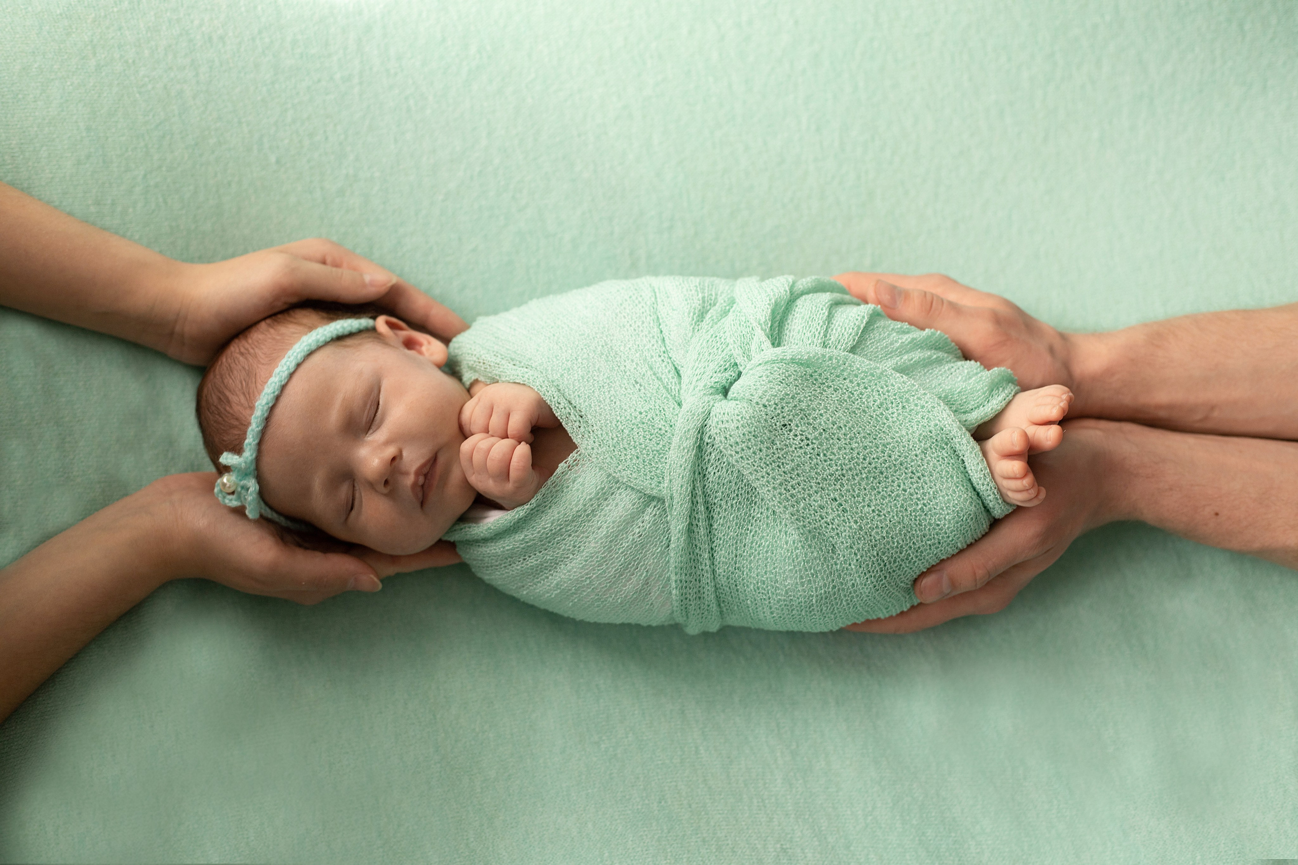 Новорожденные. Фотограф новорожденных в Екатеринбурге