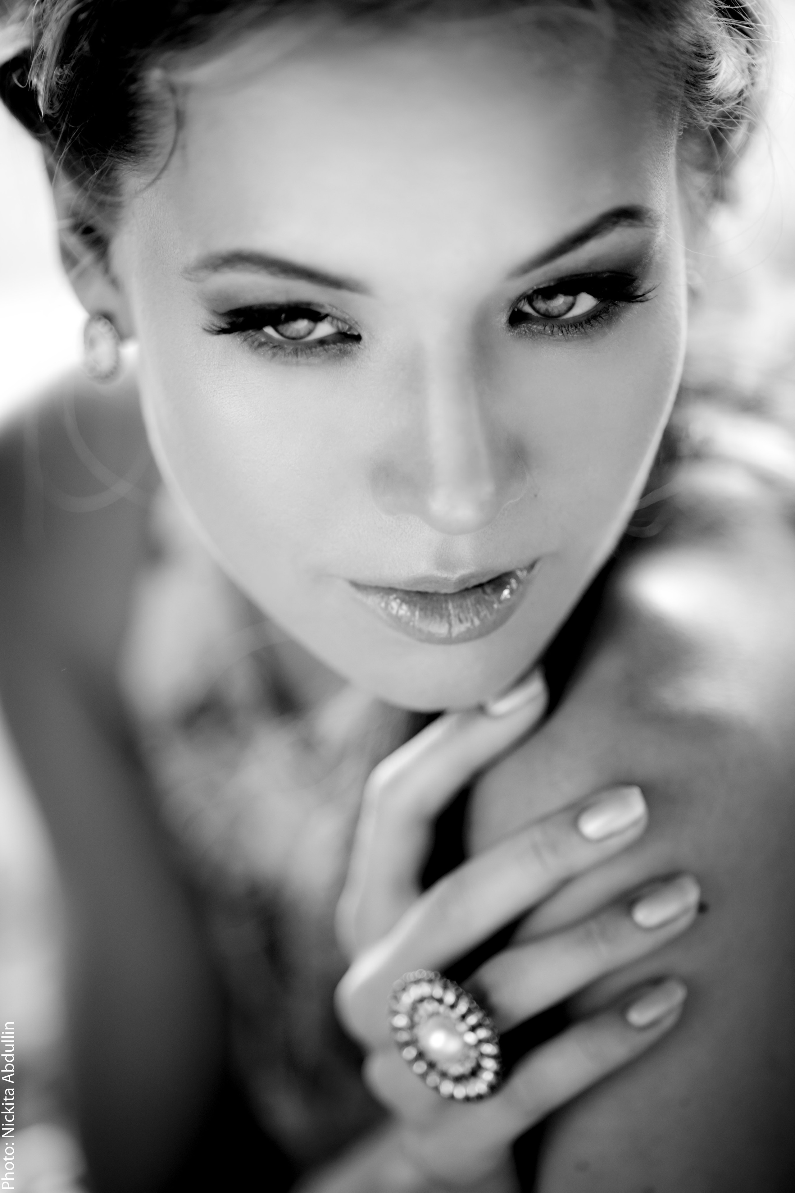 Fashion фешн фотосессия в загородном доме. Рекламный, предметный, репортажный, семейный фотограф и художник в Москве