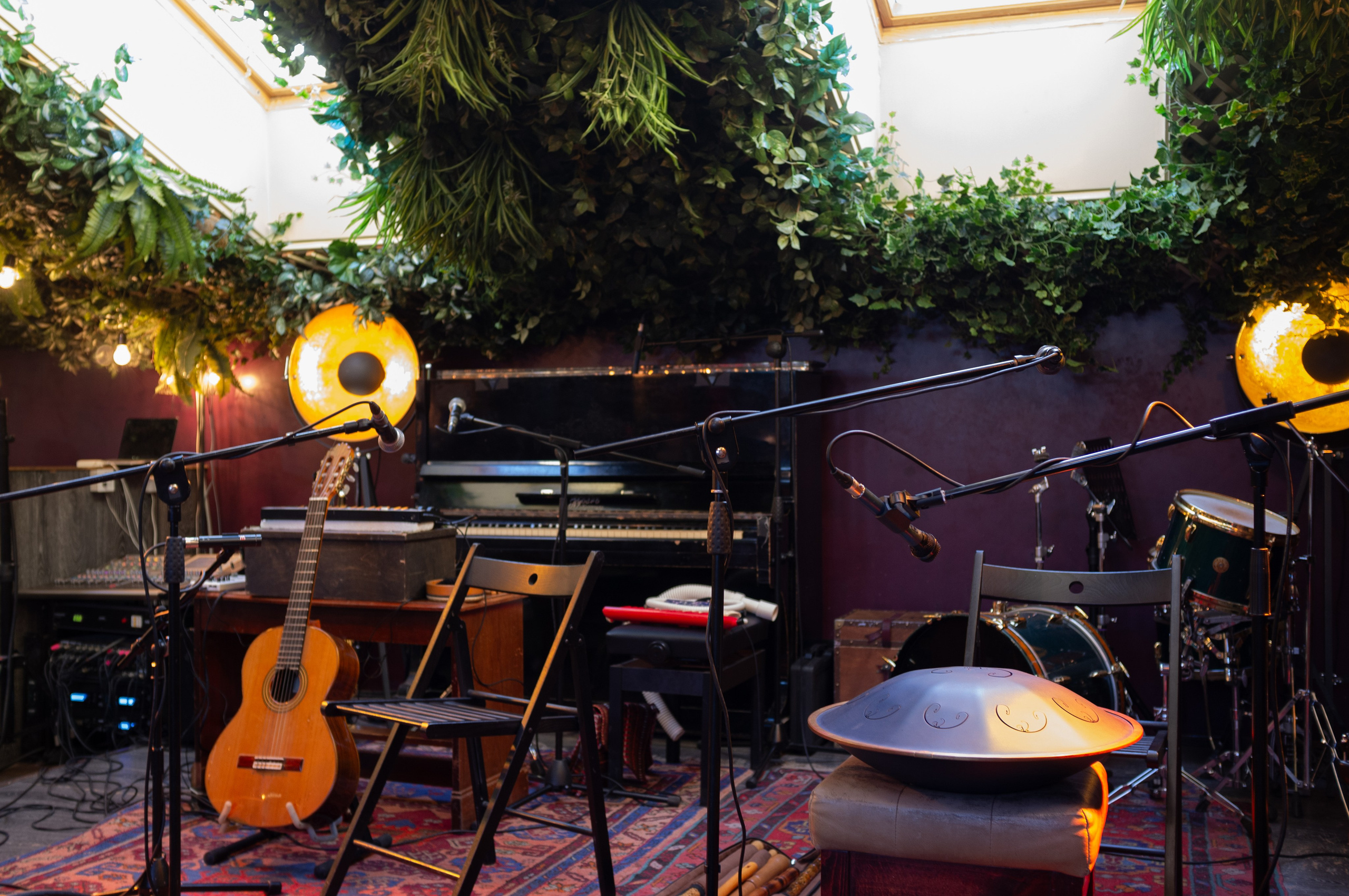 Китайский джаз и этника. Бронислав Виногродский в Kozlov club. Искусство фотографии. Мария Осокина