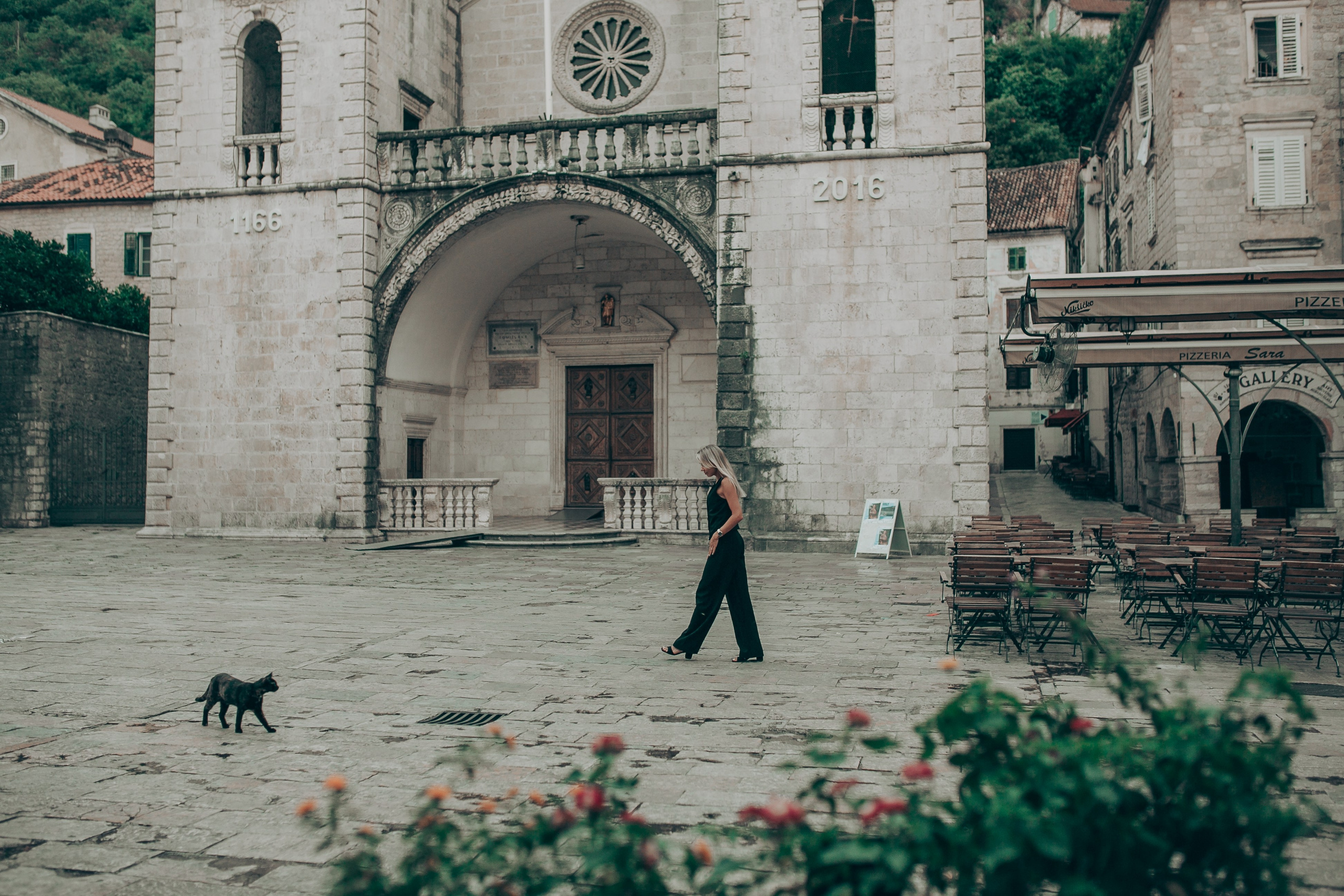 ИРА И КОТОР. Family, Women & Couples Photographer in Budva, Kotor, Herceg Novi, Perast & Coastal Montenegro