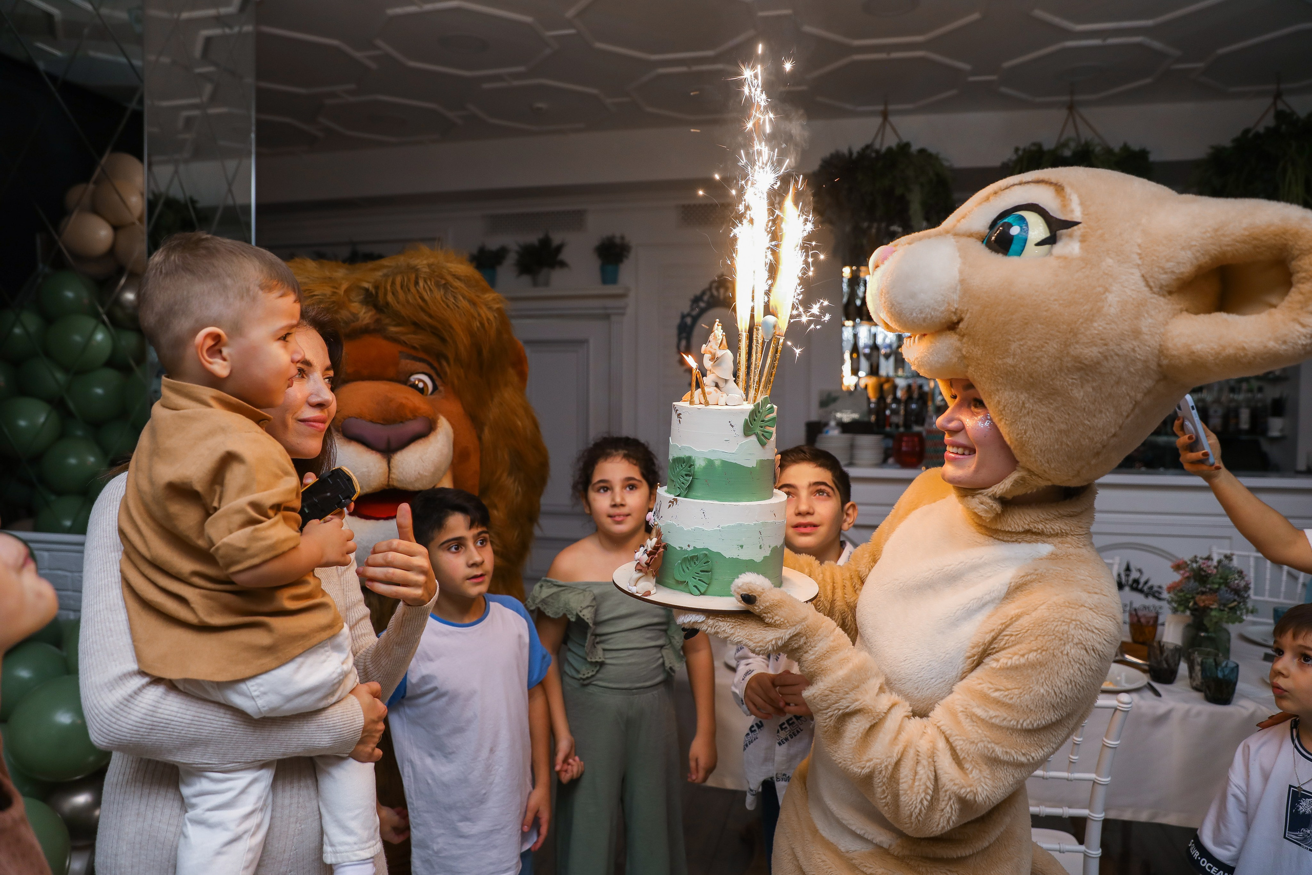 ДЕТСКИЕ МЕРОПРИЯТИЯ. Photographer Viktoriya Markushina «My world throug»