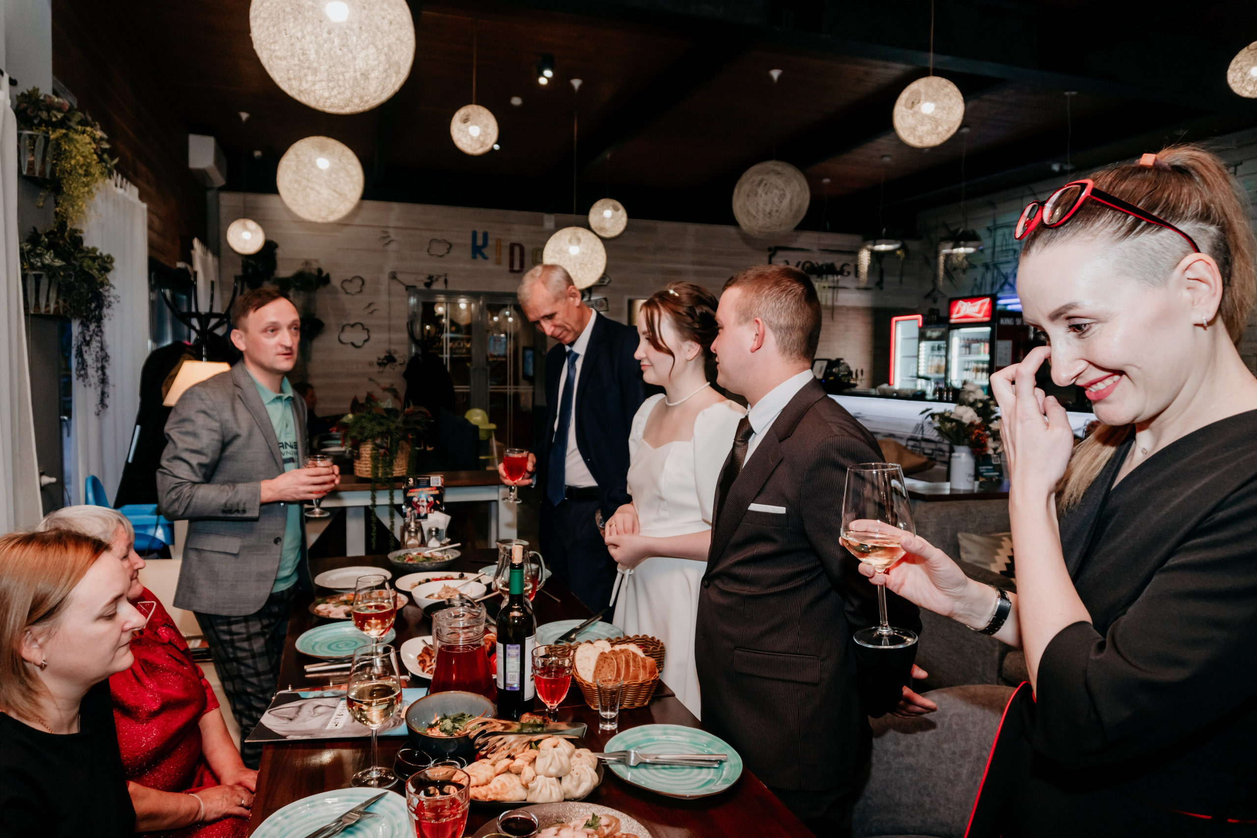 Свадебный банкет Артема и Дарьи. Ресторан «Вояж». Фотограф в Улан-Удэ. Свадебный фотограф в Улан-Удэ