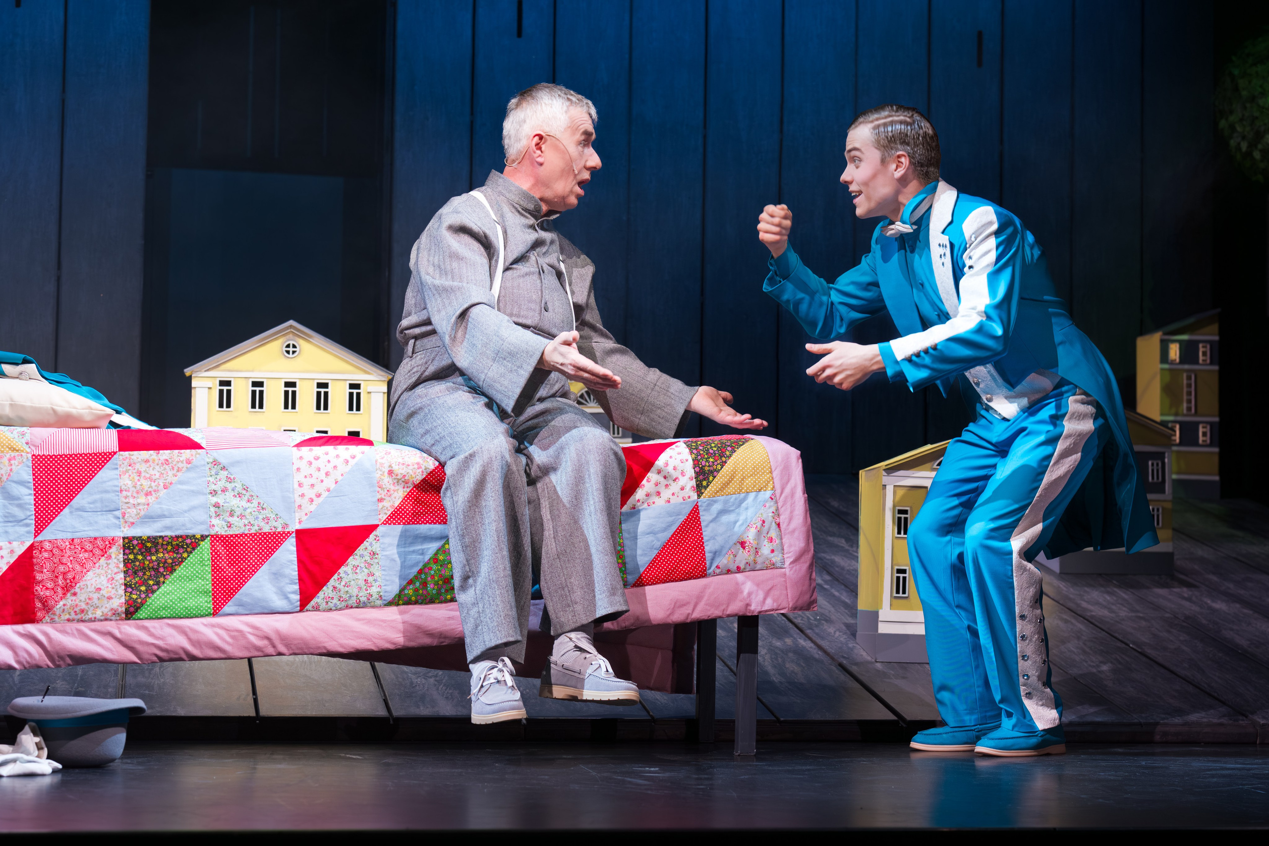 Театр Терезы Дуровой: Ревизор. Сайт фотографа Сергея Абрамова