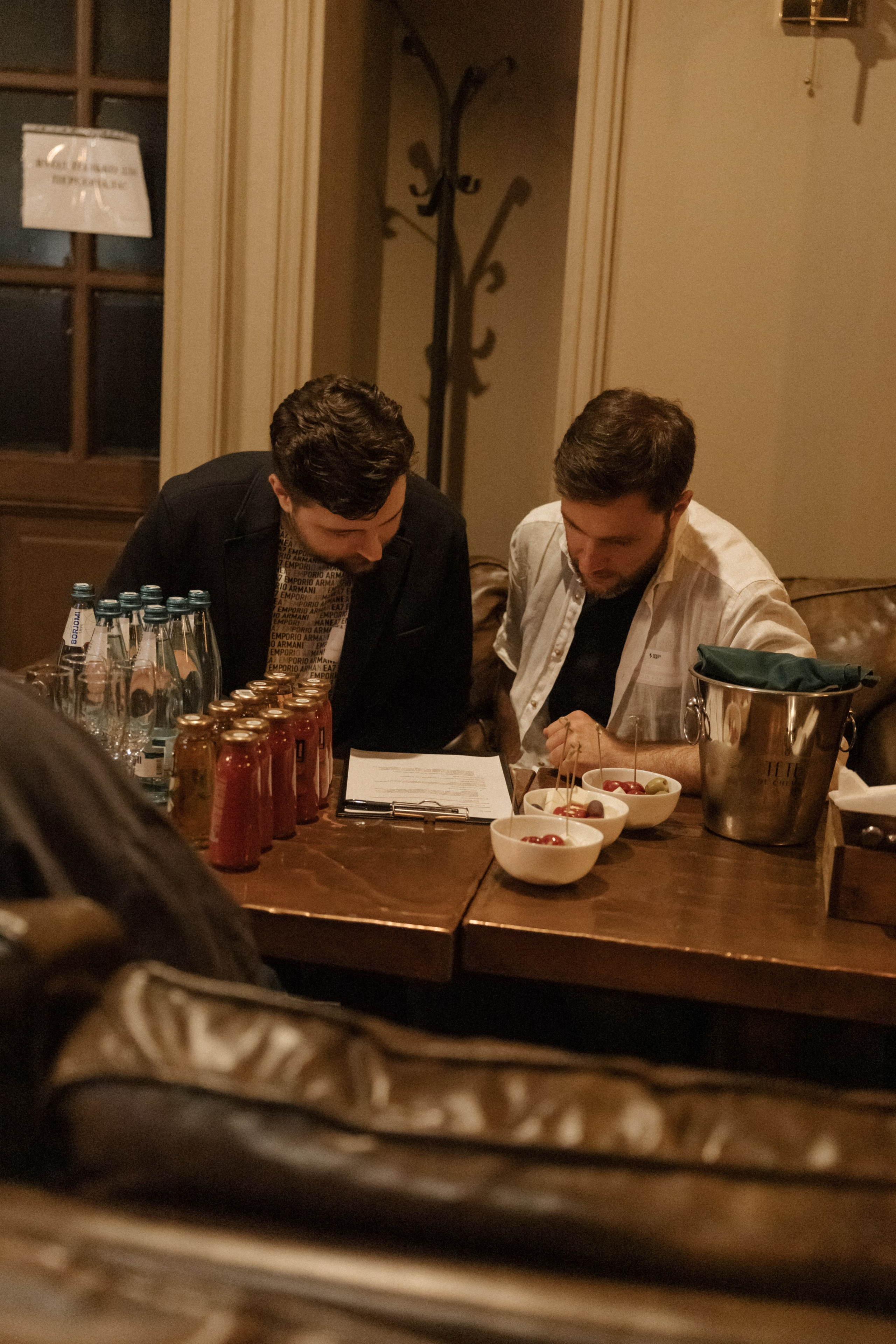 Очень сложные переговоры. South HUB