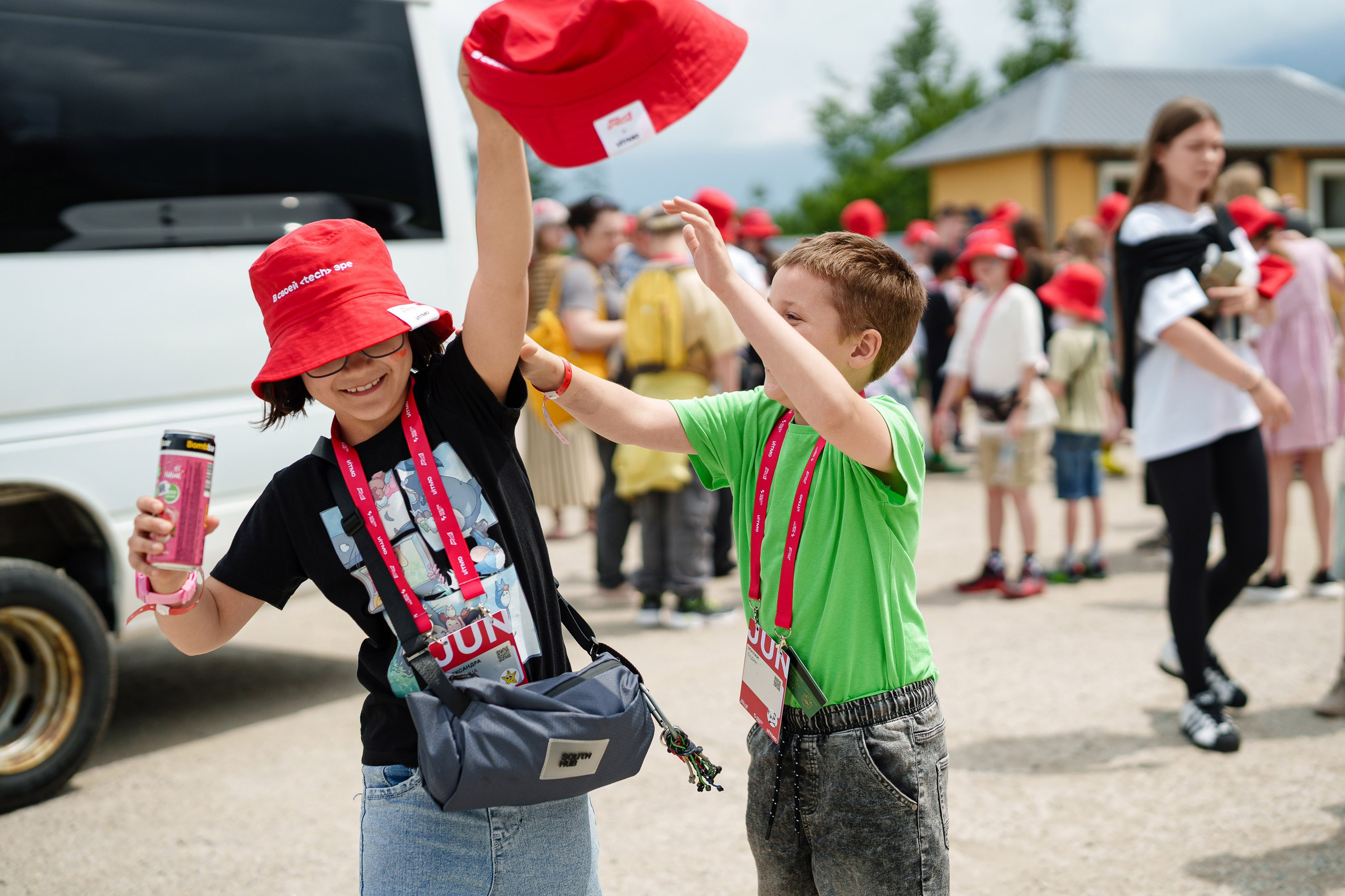 South HUB Family. South HUB