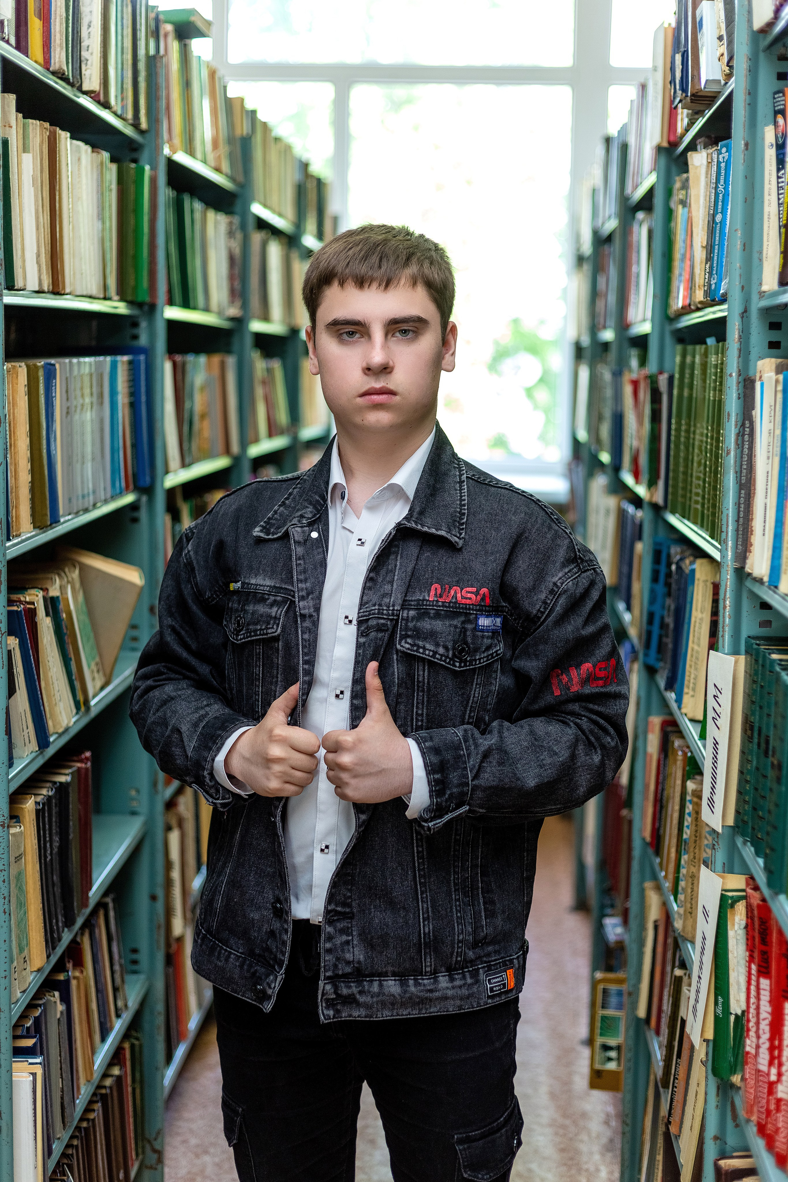 Съемка в библиотеке. Выпускные альбомы Воронеж от Веры Соколовой