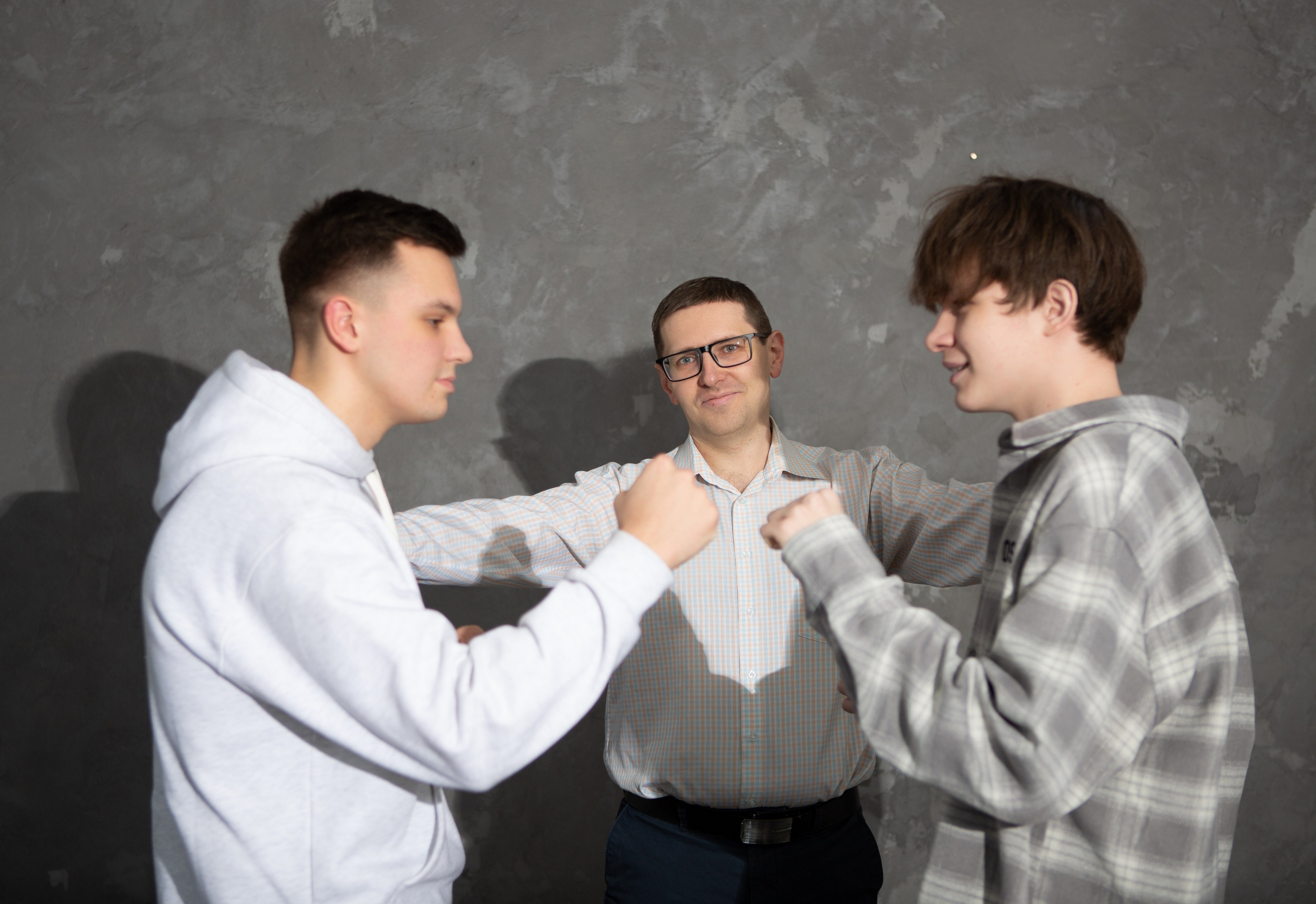 Фотостудия LOFT- зал ОКНА. Выпускные альбомы Воронеж от Веры Соколовой