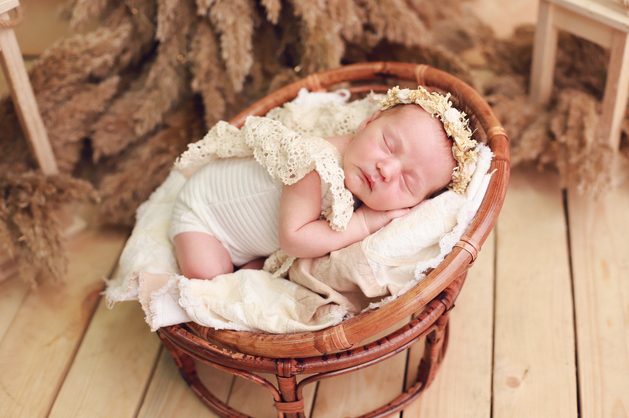 Ариша. Фотограф новорожденных в г. Россошь Виктория Нечепуренко