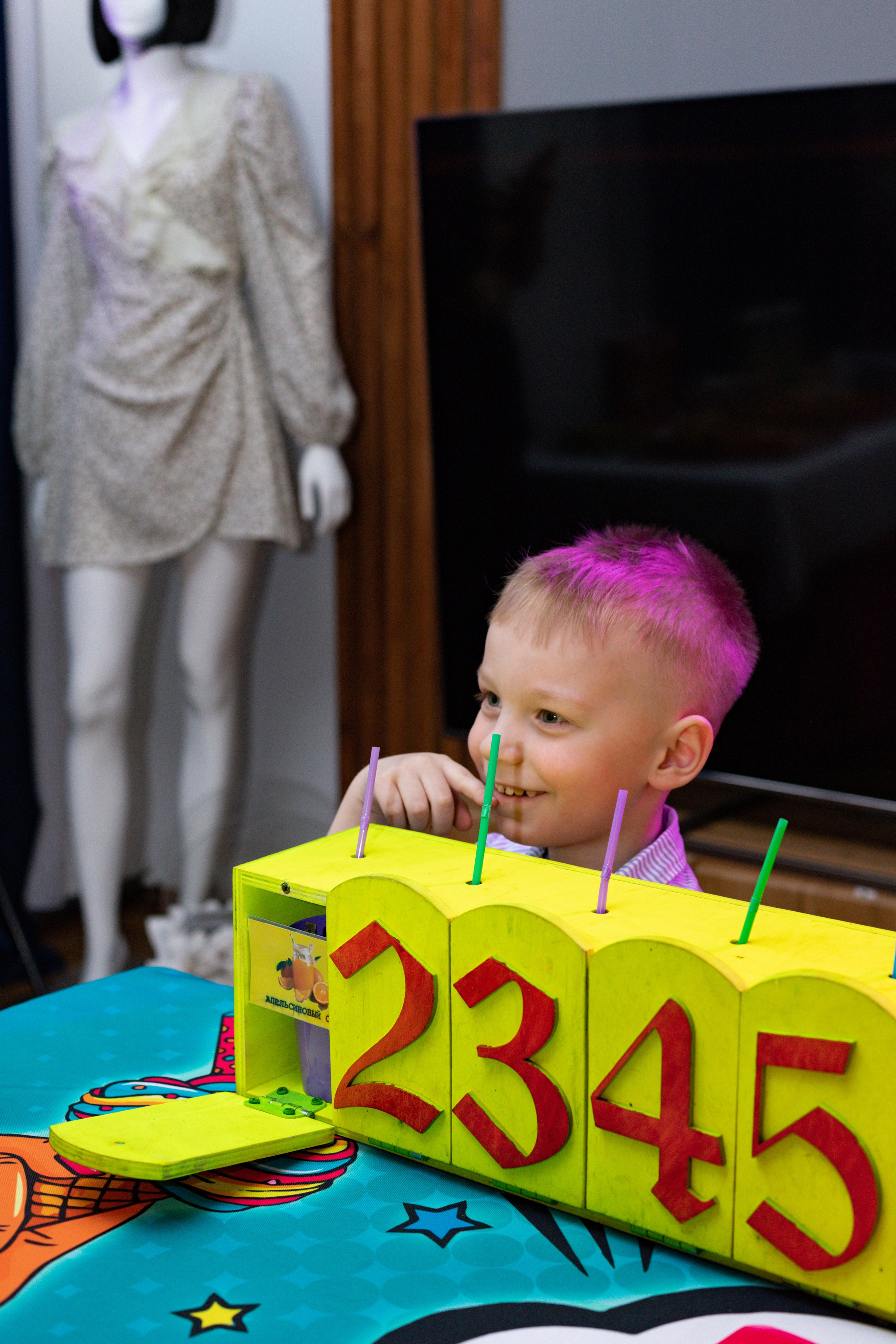 ZAHAR 5 YEAR / BIRTHDAY. Photokarish