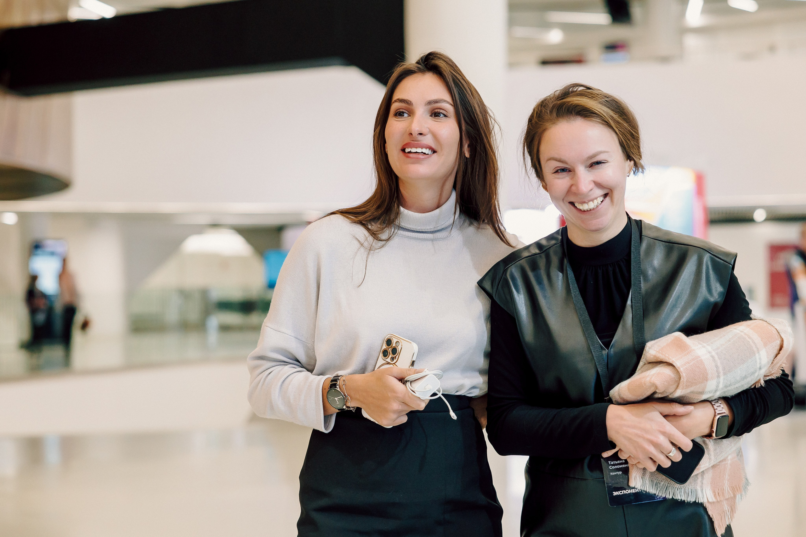 СКБ Контур — Форум будущего — Стенд. Лёшка Варзегов — фотограф