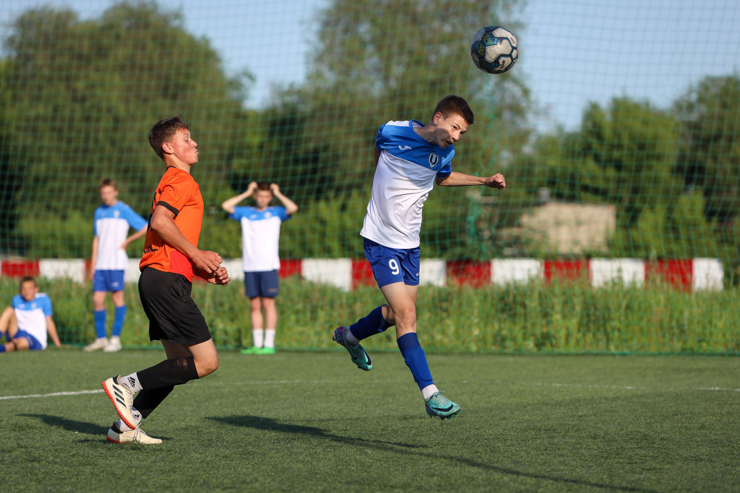 Кинель — Виктория Унион. Чемпионат СФПЛ. Молодежная футбольная лига U-15. Спортивный фотограф в Самаре