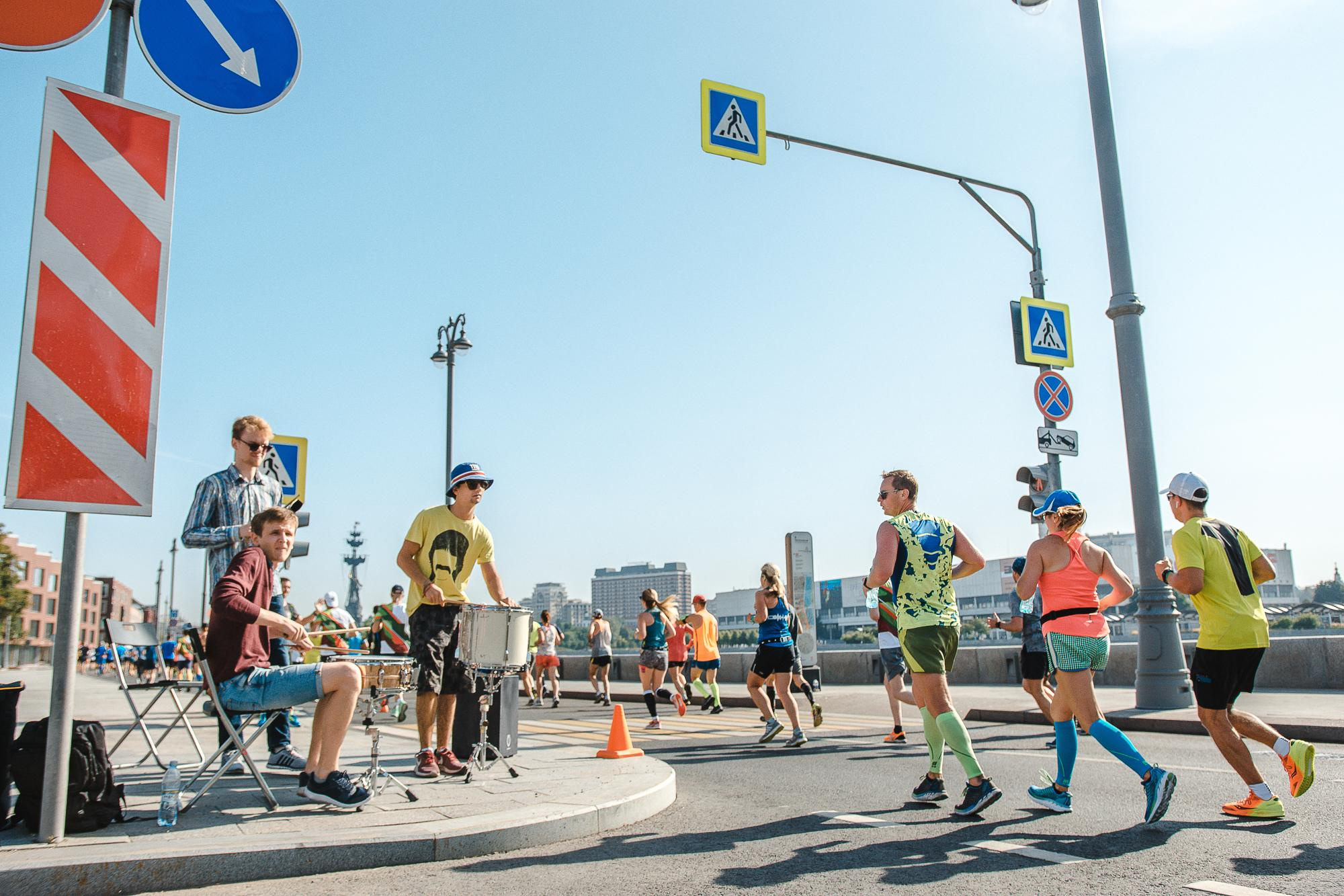 МОСКОВСКИЕ МАРАФОНЫ. Репортажный и свадебный фотограф в Москве