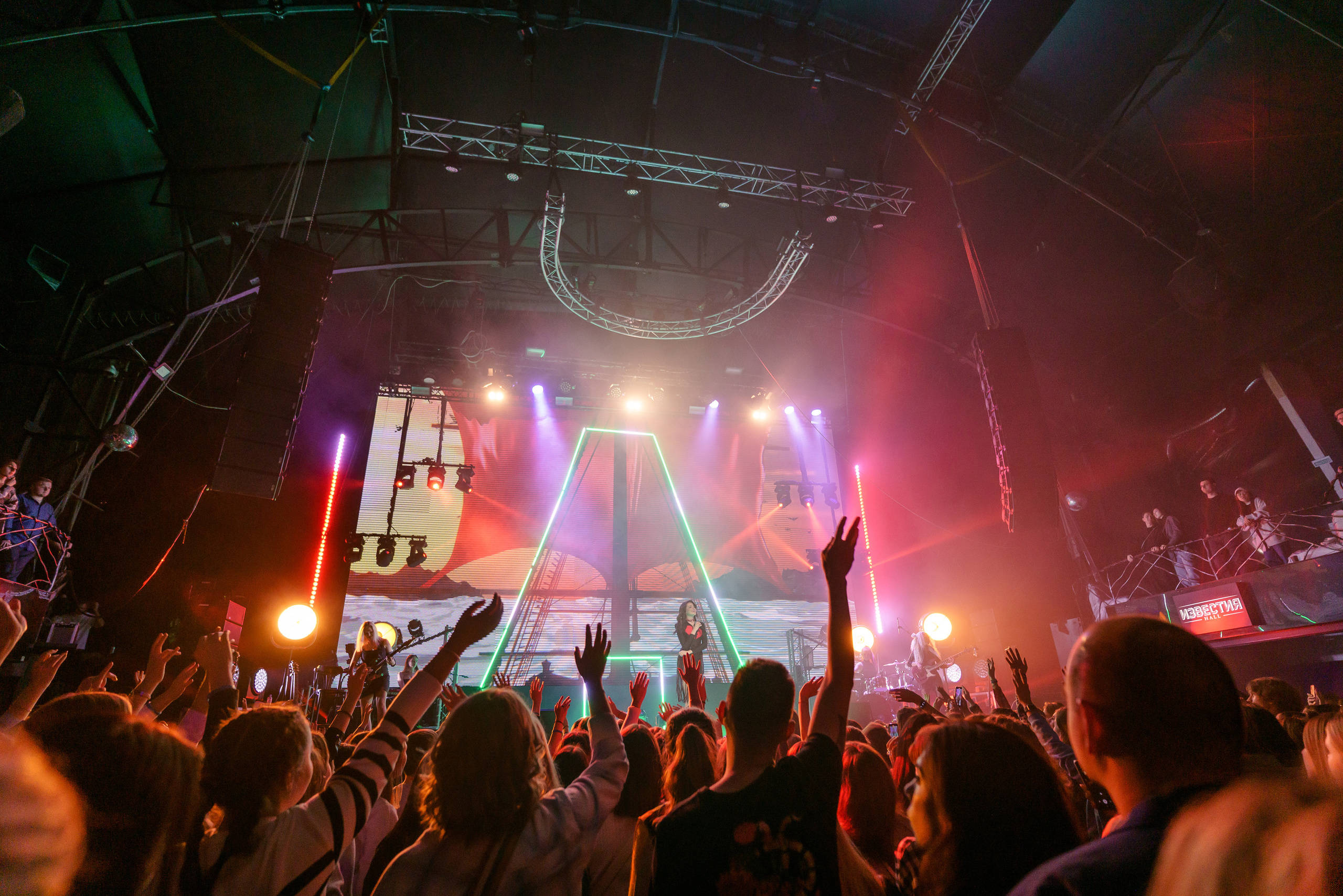 КОНЦЕРТ ASAMMUELL В ИЗВЕСТИЯ HALL. Репортажный и свадебный фотограф в Москве