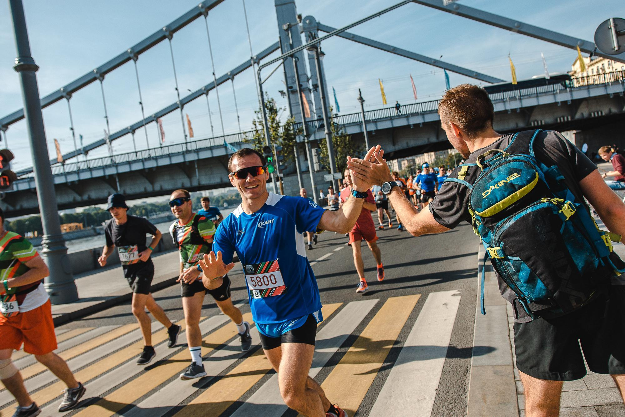 МОСКОВСКИЕ МАРАФОНЫ. Репортажный и свадебный фотограф в Москве