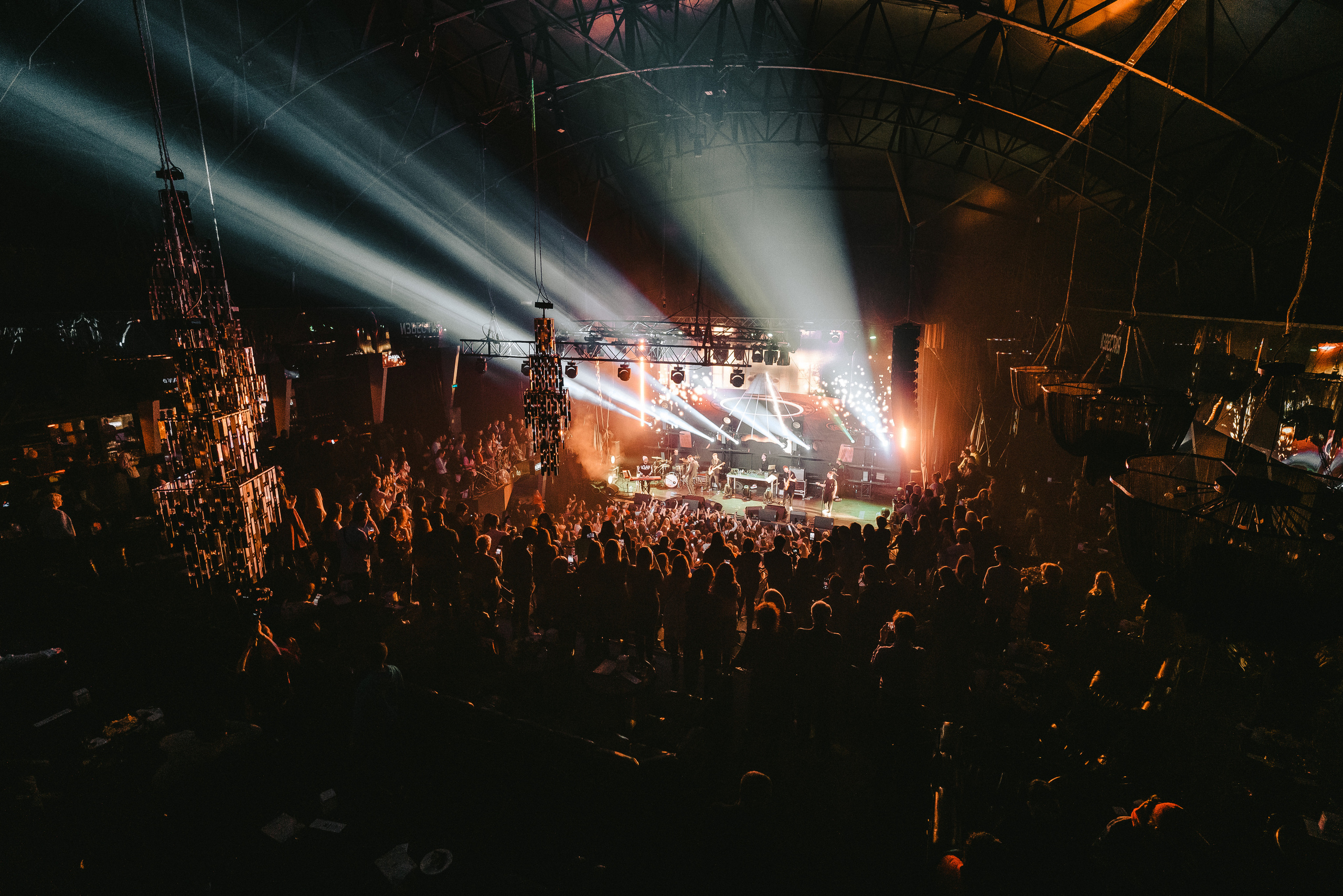 КОНЦЕРТ DAVA В ИЗВЕСТИЯ HALL. Репортажный и свадебный фотограф в Москве