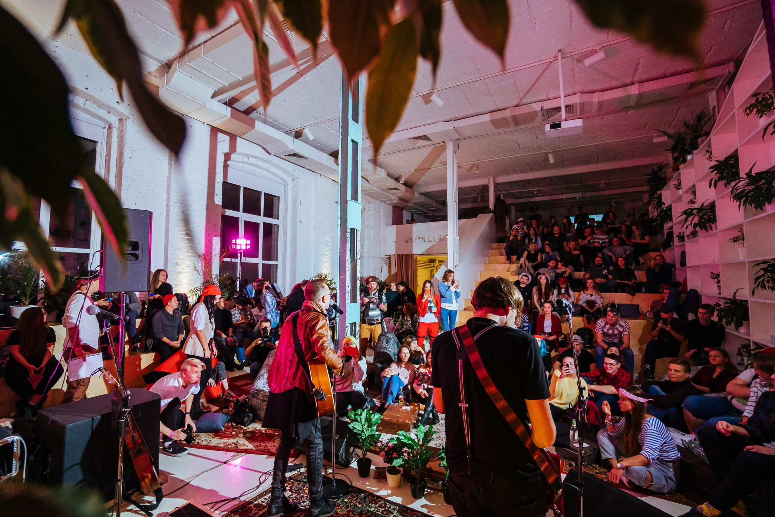 МУЗЫКАЛЬНЫЙ КВАРТИРНИК «СТЫКОВКА». Репортажный и свадебный фотограф в Москве