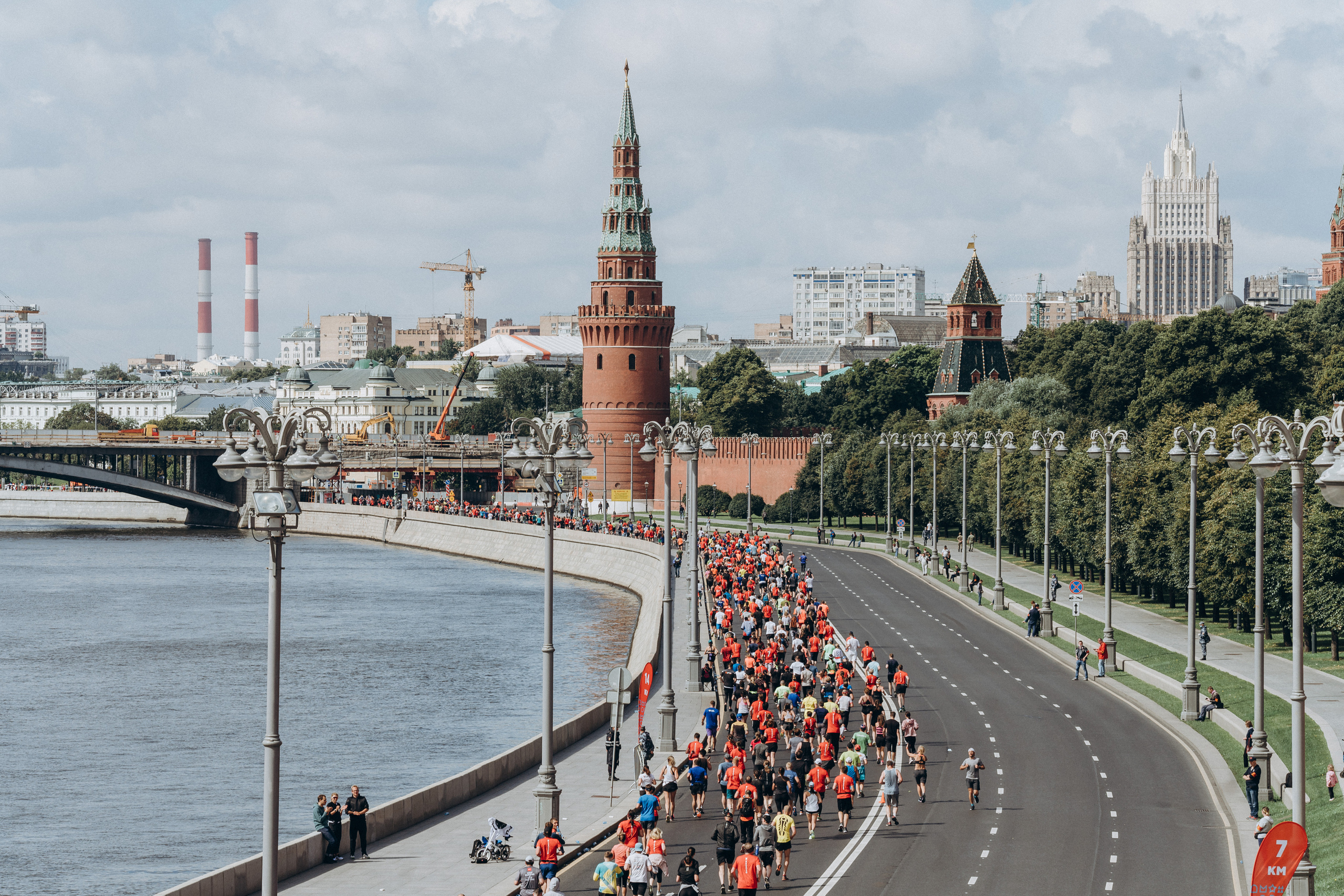 МОСКОВСКИЕ МАРАФОНЫ. Репортажный и свадебный фотограф в Москве