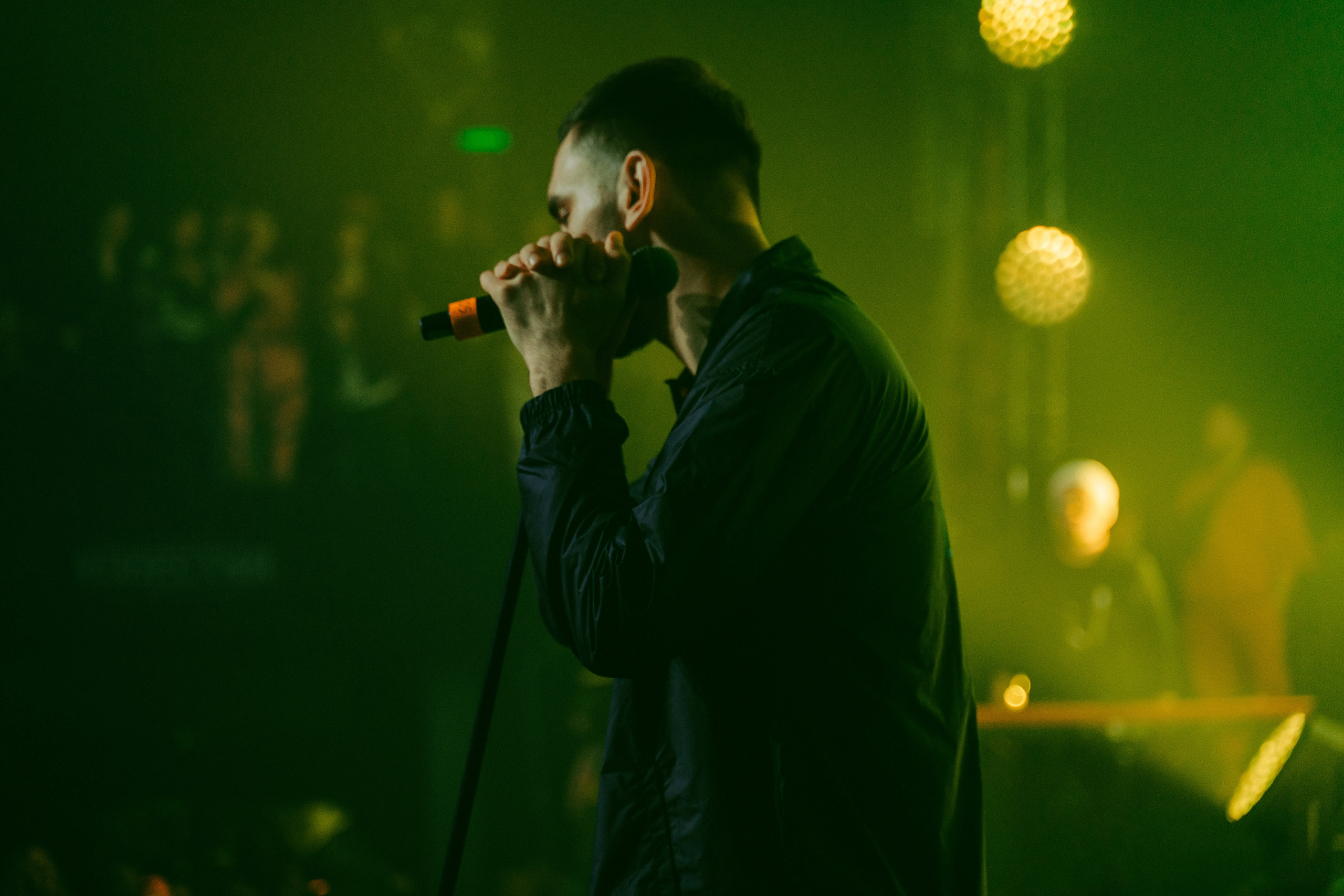 КОНЦЕРТ IDRIS & LEOS В ИЗВЕСТИЯ HALL. Репортажный и свадебный фотограф в Москве