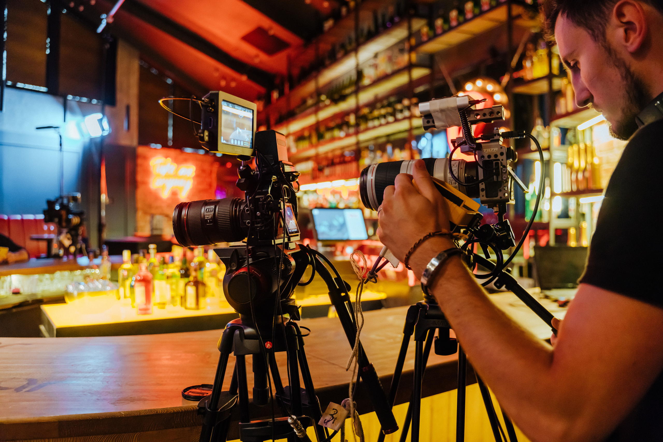 БЭКСТЕЙДЖ ШОУ «БАР В БОЛЬШОМ ГОРОДЕ». Репортажный и свадебный фотограф в Москве