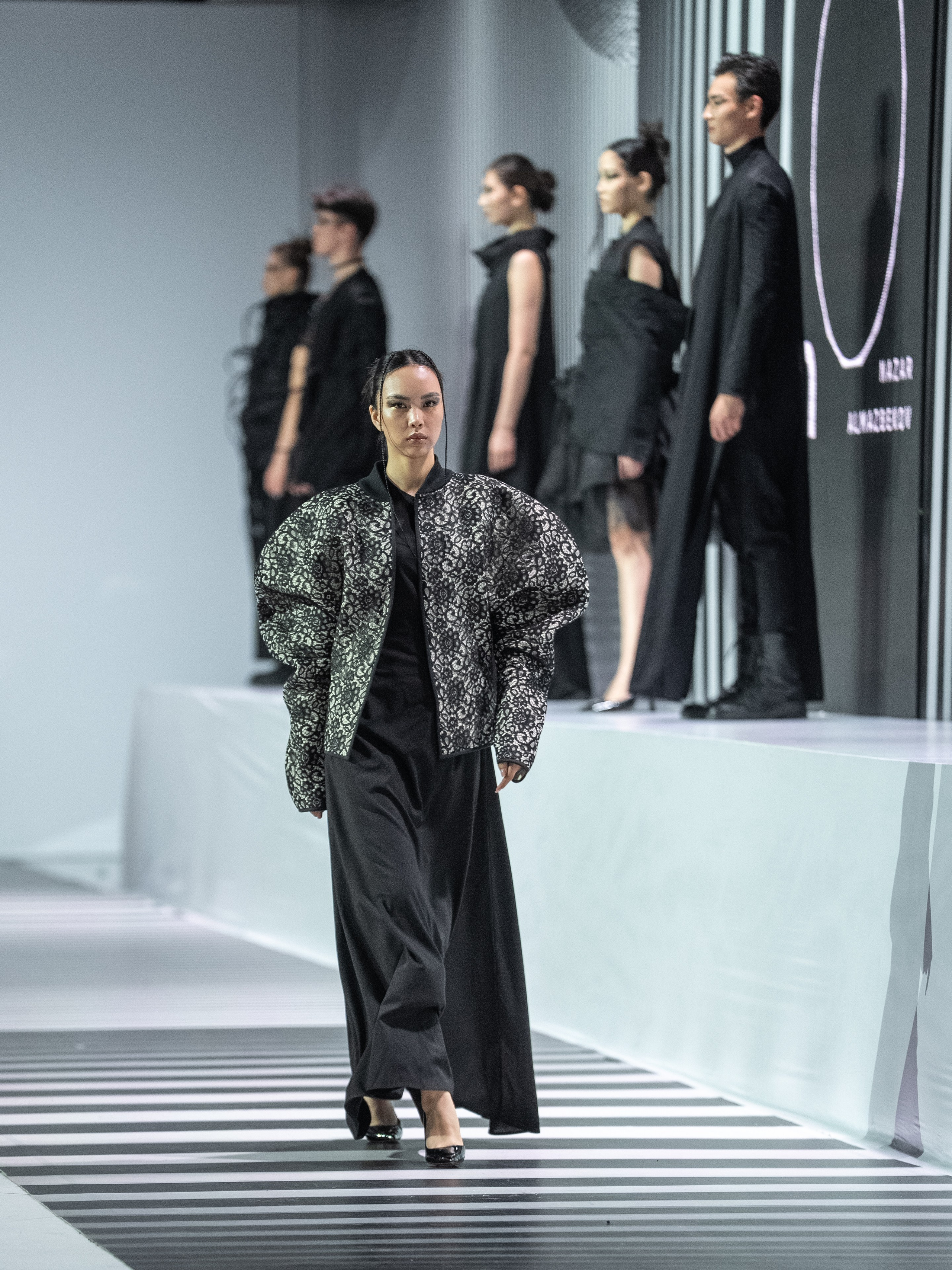 NAZAR ALMAZBEKOB (Кыргызстан). Сайт Алматинского НЮ АРТ, будуар и фэшн фотографа Дениса Карпенко