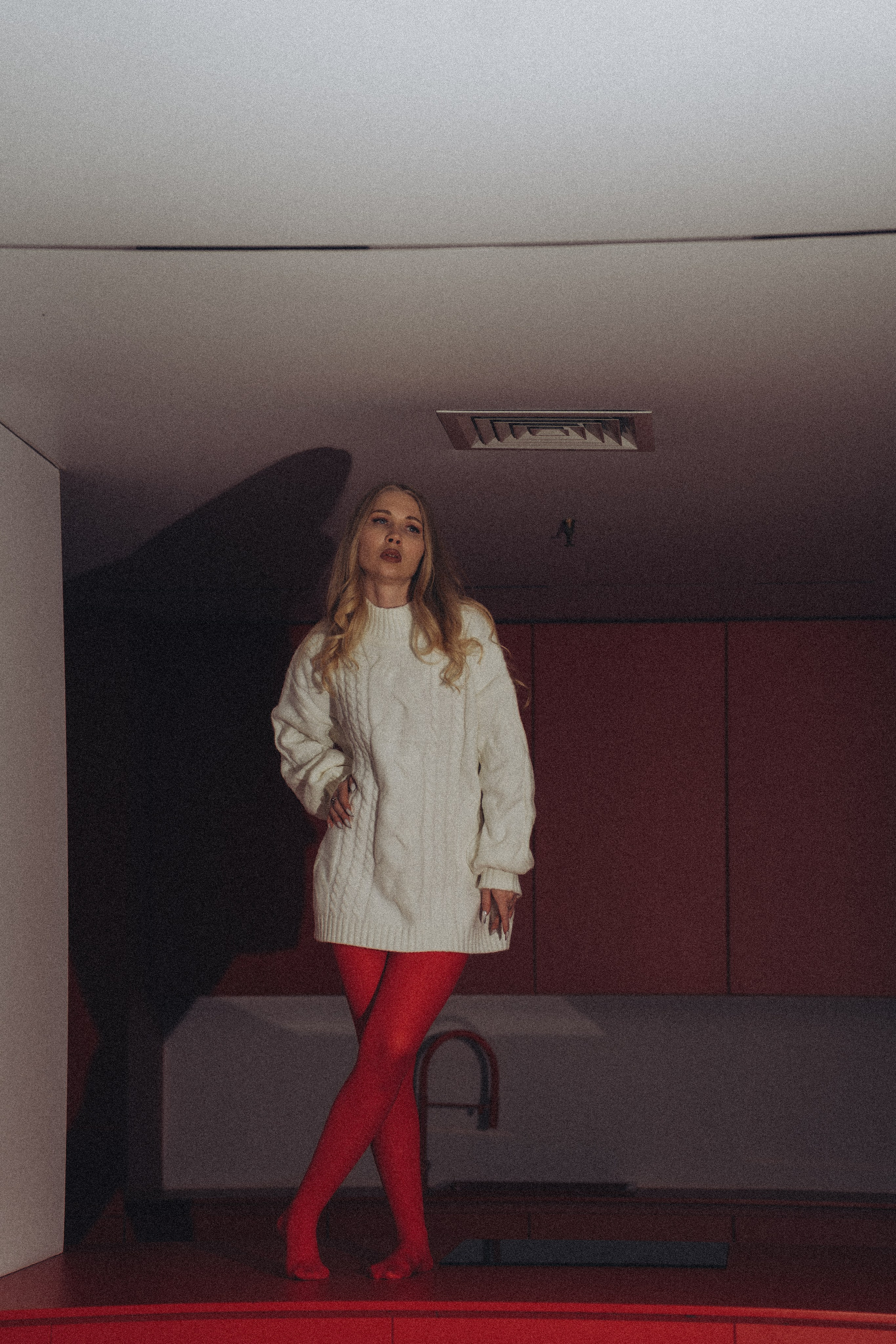 ФОТОСЕССИЯ К НОВОМУ ГОДУ В СТУДИИ С ЕЛОЧКОЙ КРАСИВЫЙ ОБРАЗ. Профессиональный фотограф, Санкт-Петербург — Виктория Богомолова