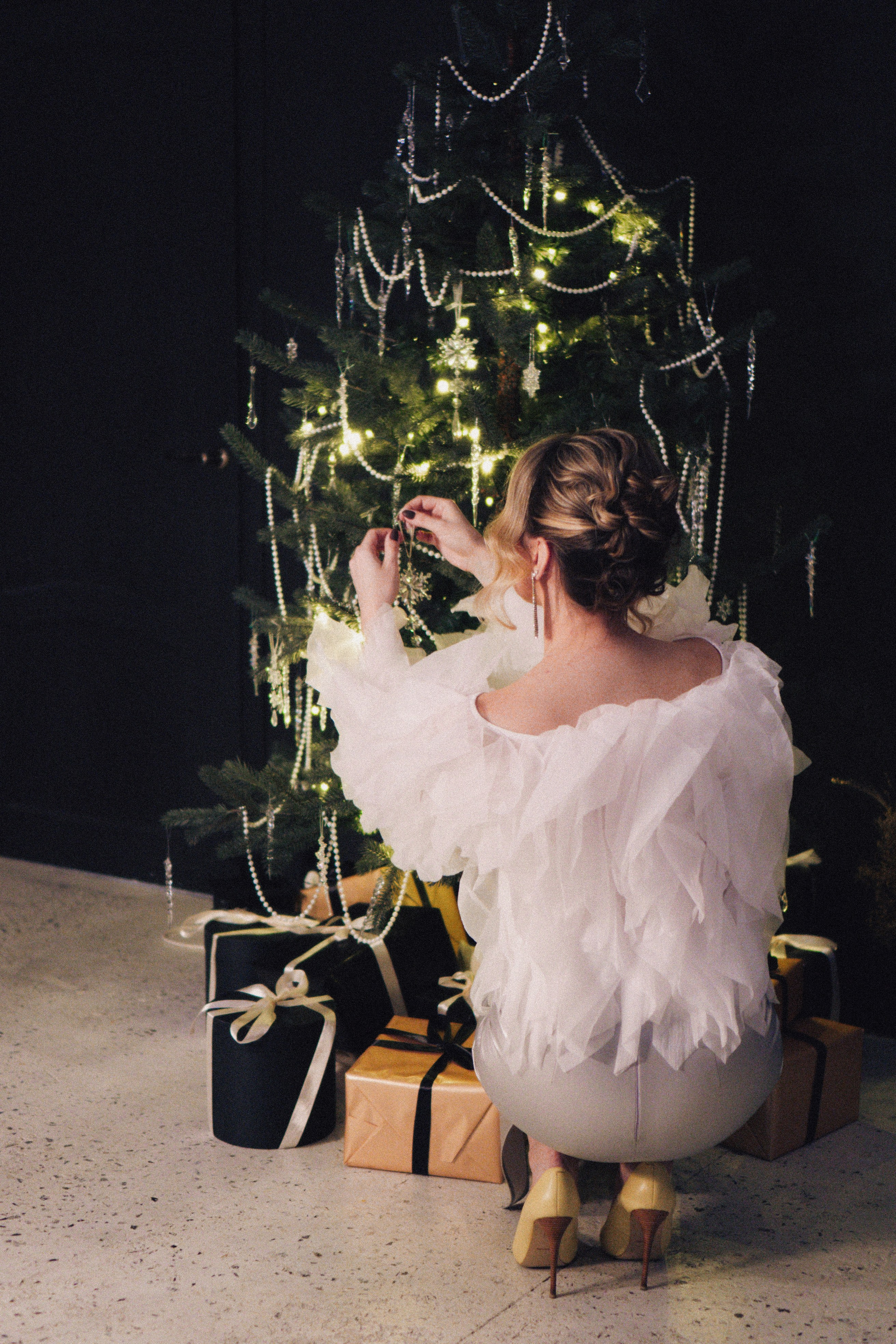 НОВОГОДНЯЯ ФОТОСЕСИИЯ В СТУДИИ ДЛЯ ДЕВУШКИ И ПРОГУЛКА ПО ЧЕРНЫШЕВСКОЙ. Профессиональный фотограф, Санкт-Петербург — Виктория Богомолова