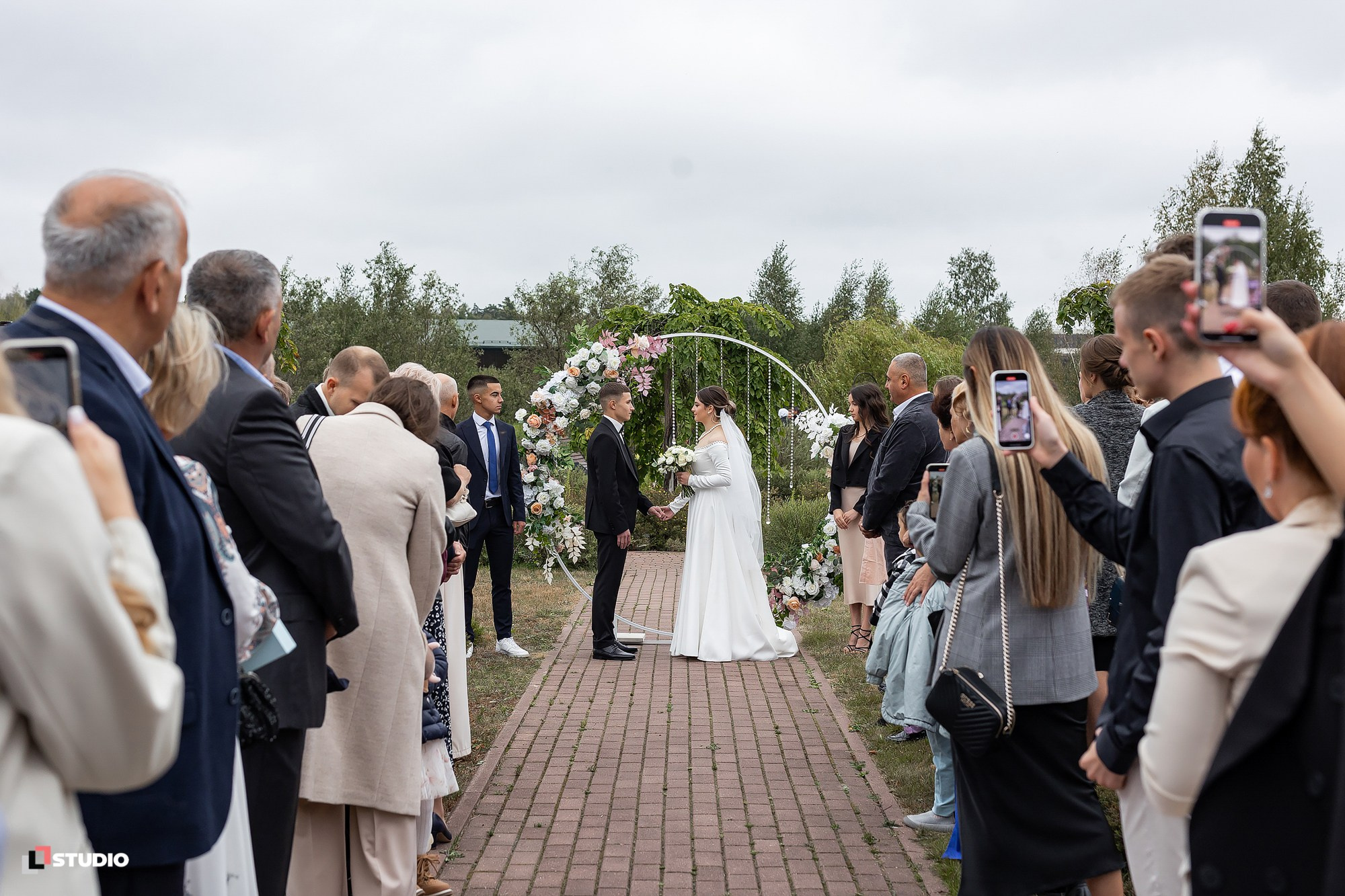 Дмитрий и Арминэ 2023. Фотограф Соловьев Денис в Московской и Владимирской области