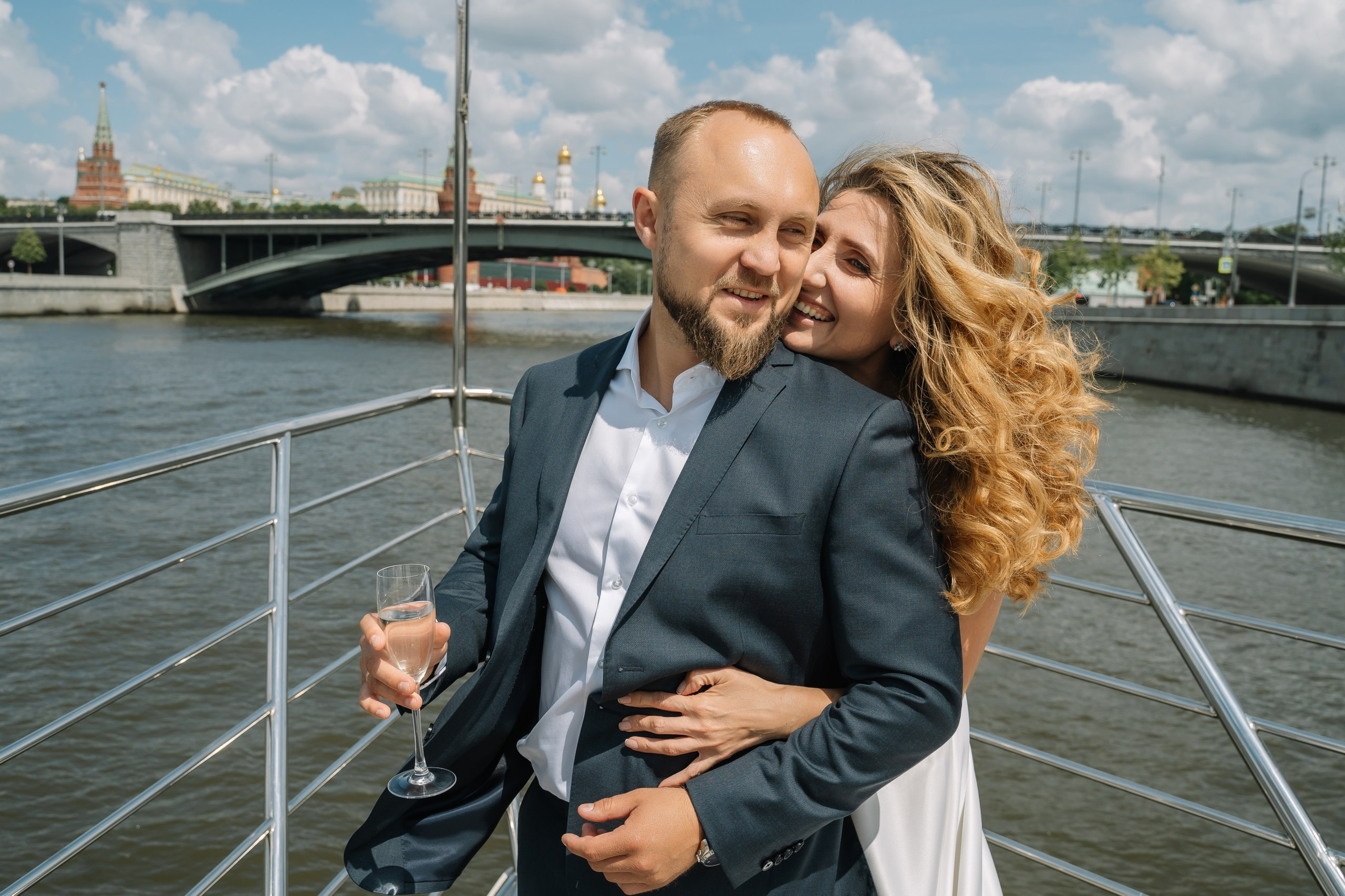 svadebnayafotosessiyanateplohode