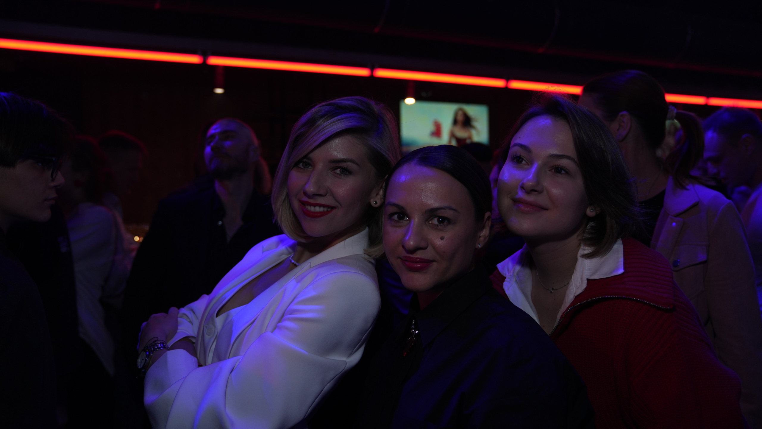 Презентация Пятого канала 01.10.2024. EVEREST PHOTO REPORT
