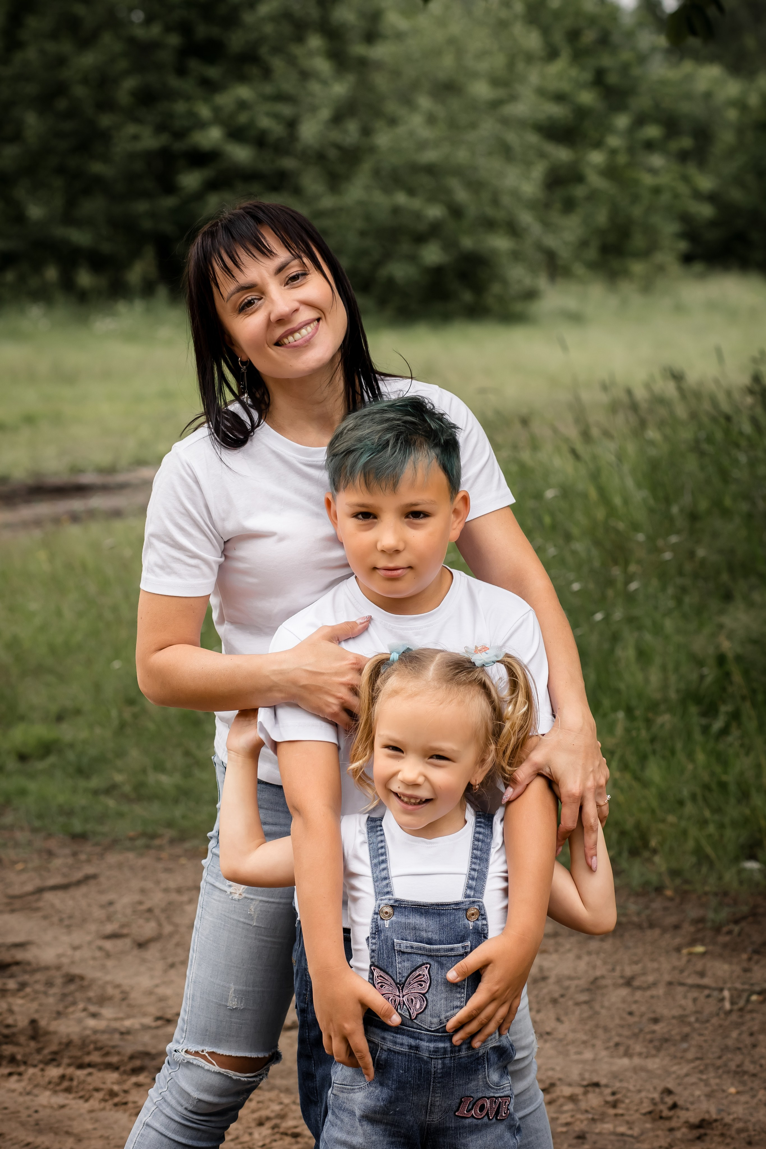 Катя с детками