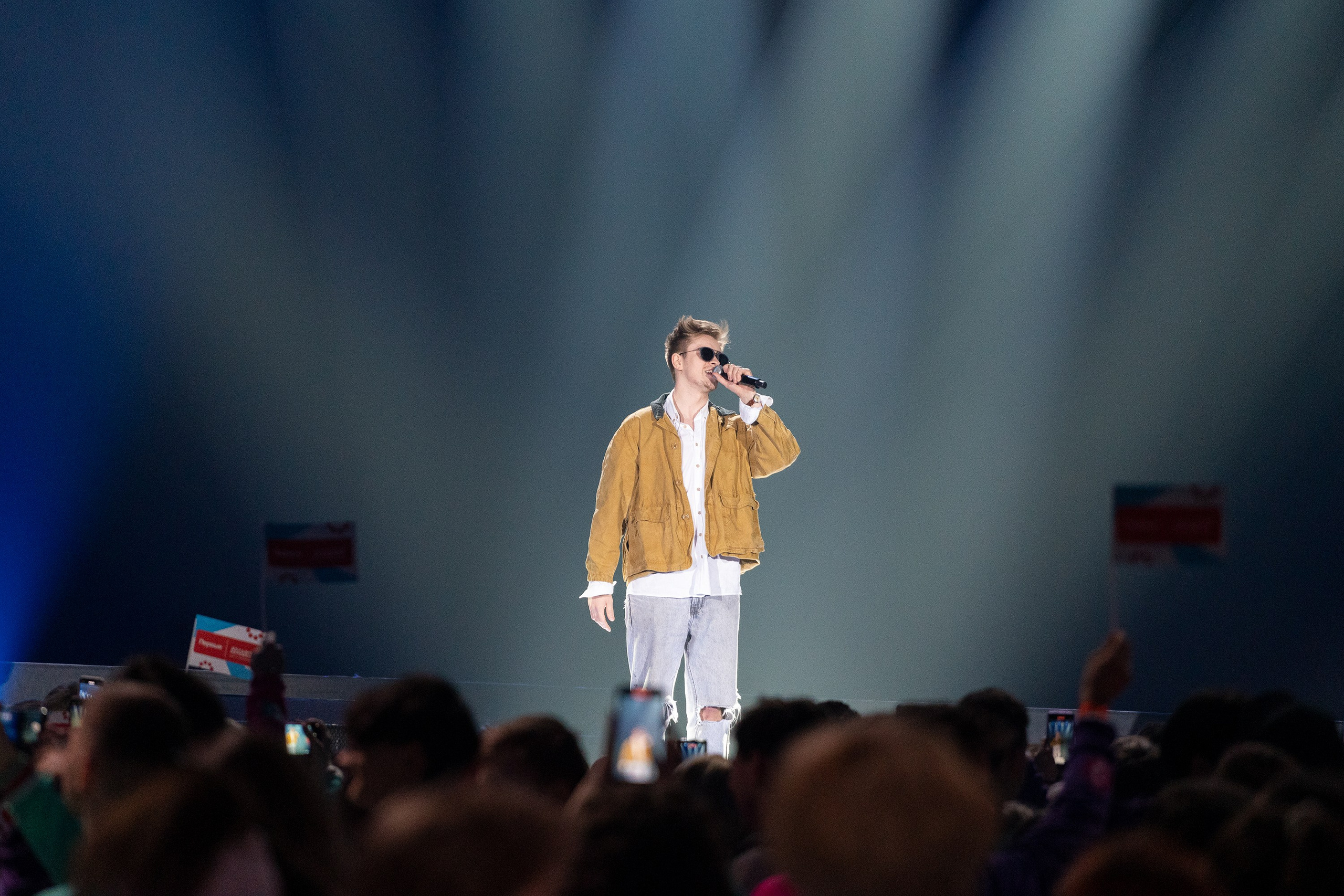 Репортажный фотограф в Сочи — профессиональная съёмка событий и мероприятий. Профессиональная фотосъемка в Сочи: репортаж, предметная, ювелирная фотосъемка, недвижимость, фуд-фотография. Фотограф Александр Афанасьев